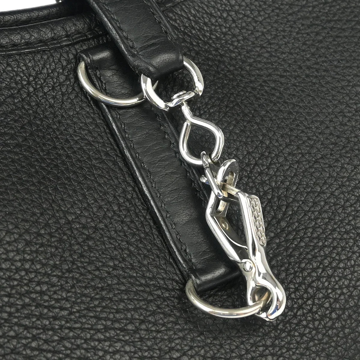 Hermes 2004 Black Taurillon Clemence Trim 31 Shoulder Bag