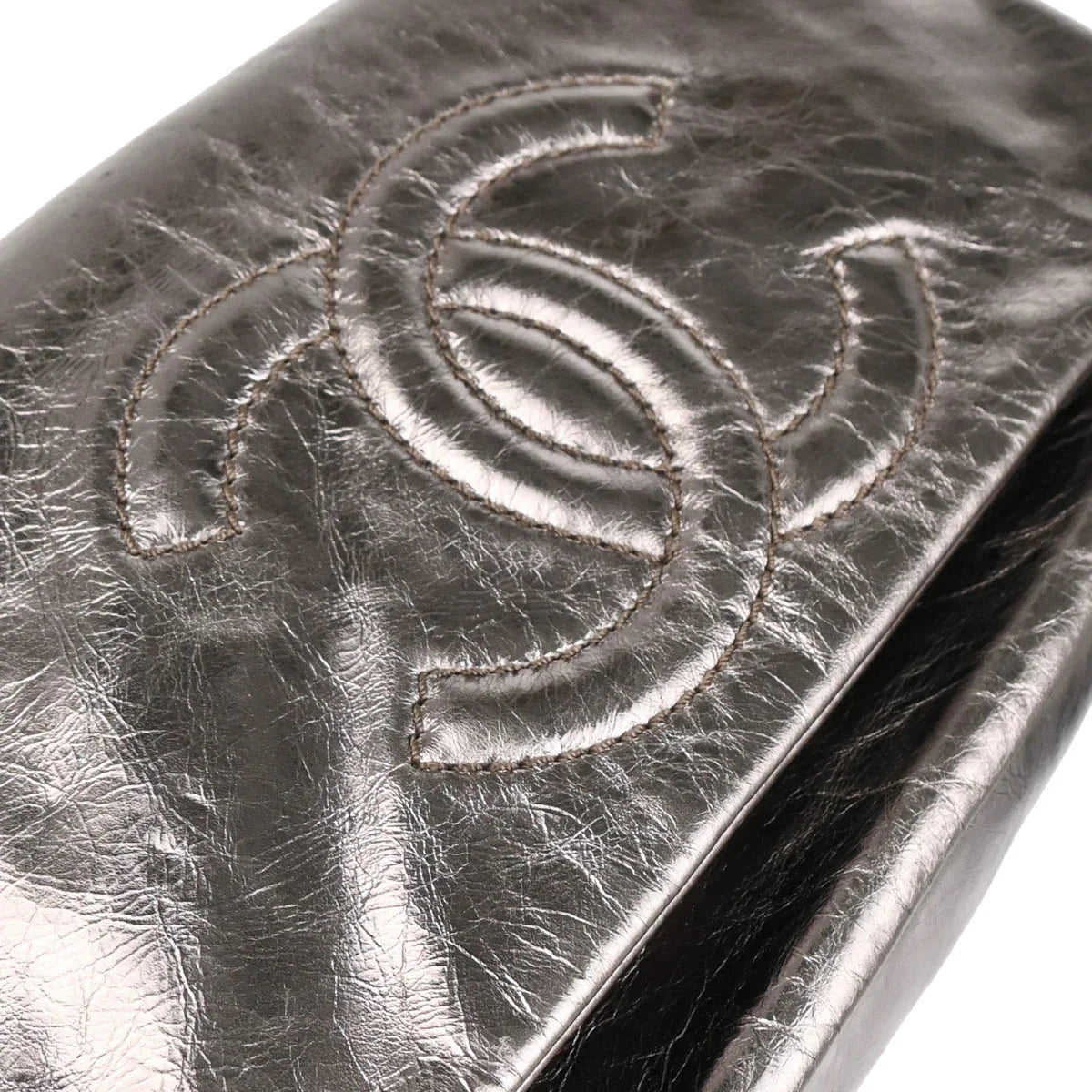 Chanel 2008-2009 Metallic Silver Calfskin Luxury Handbag