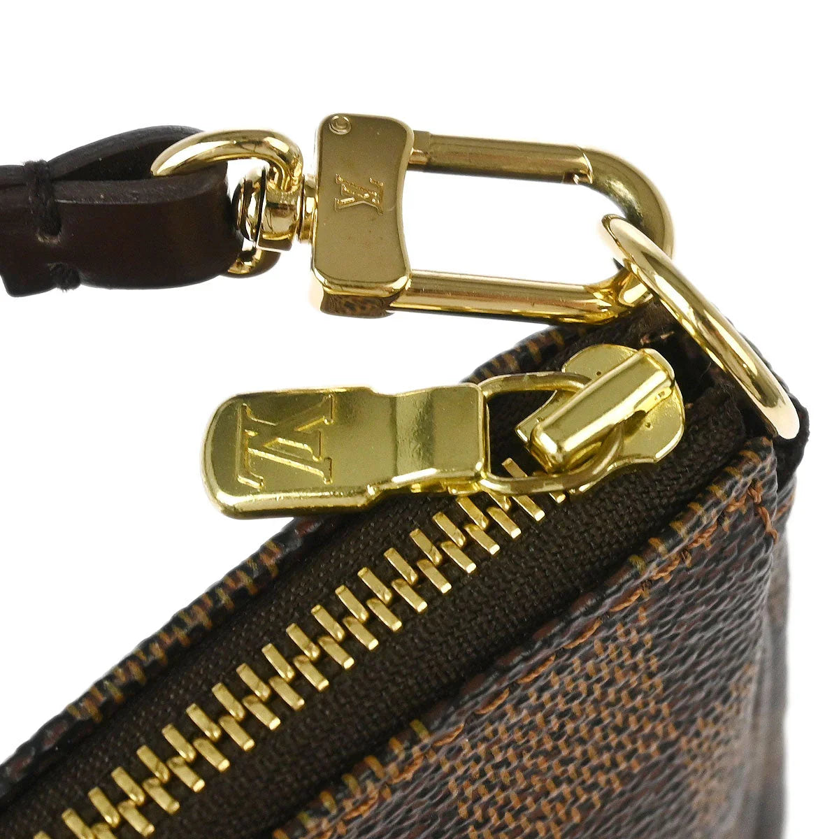 Louis Vuitton 2006 Damier Pochette Accessoires Handbag N51985