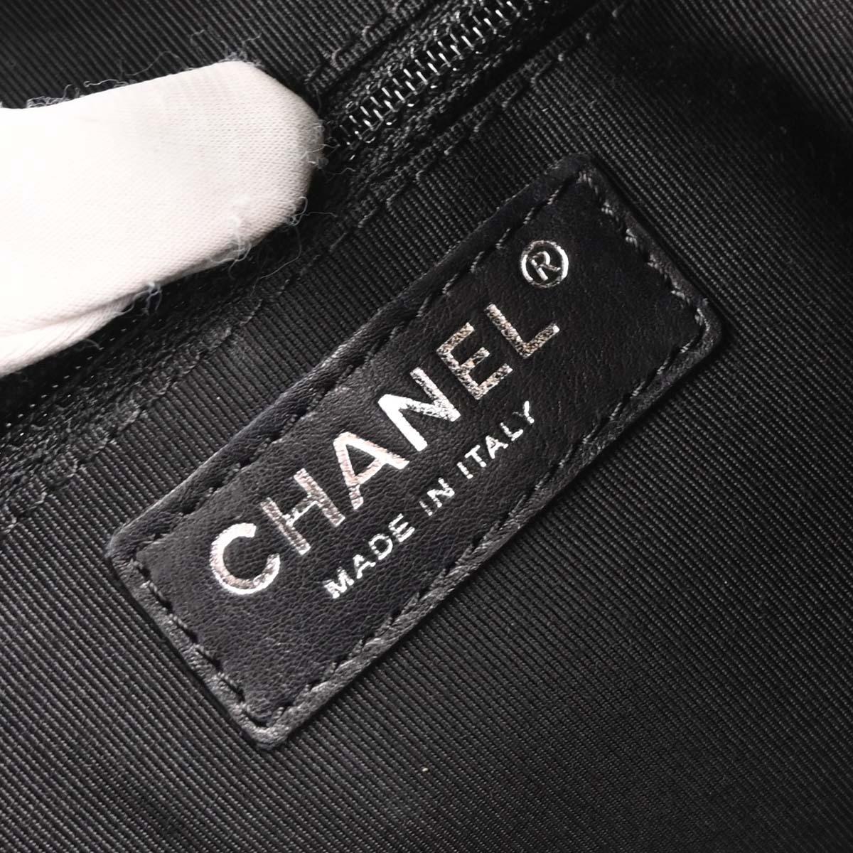 Chanel 2005-2006 Black Lambskin Chevron Handbag