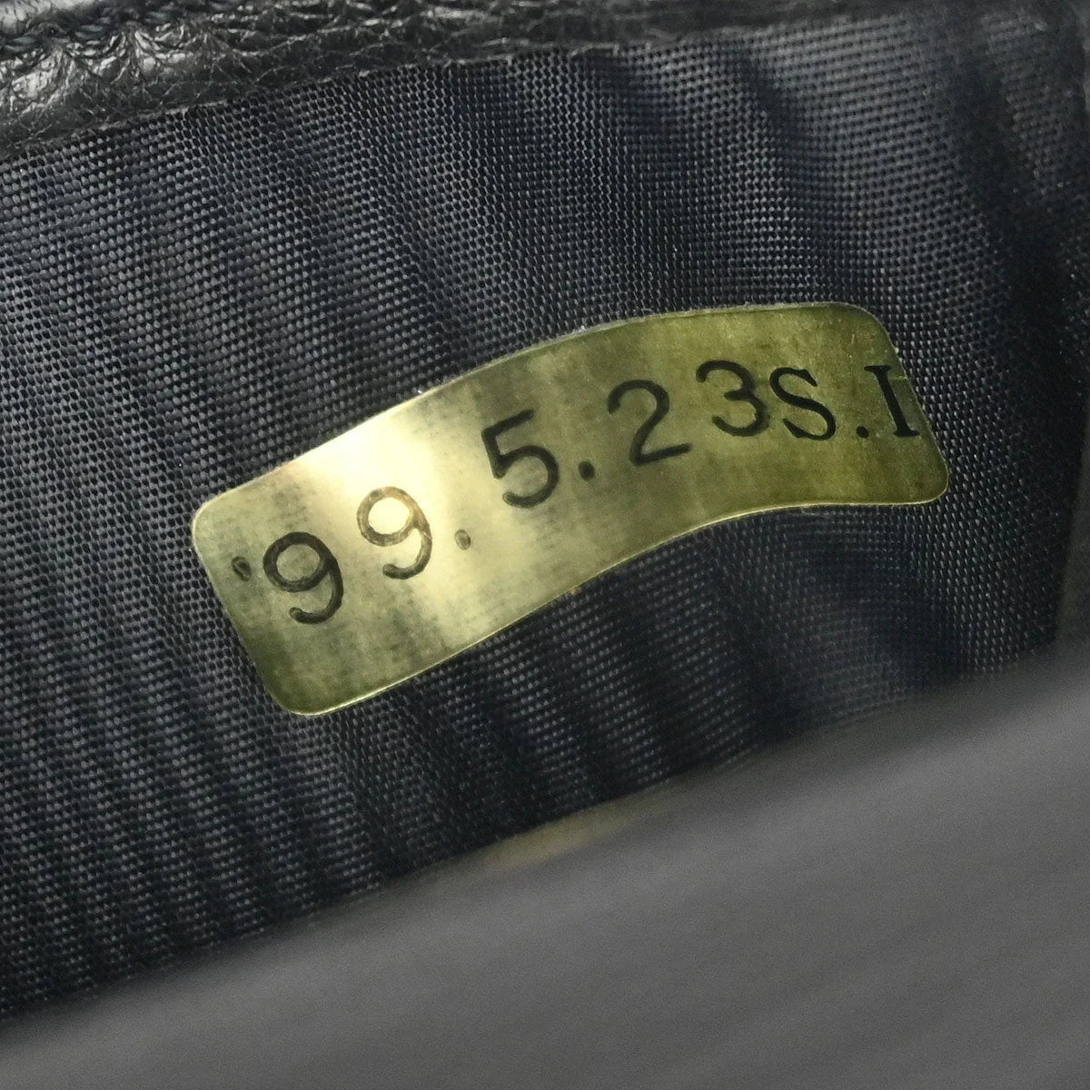 Chanel 1997-1999 Black Caviar Trifold Wallet