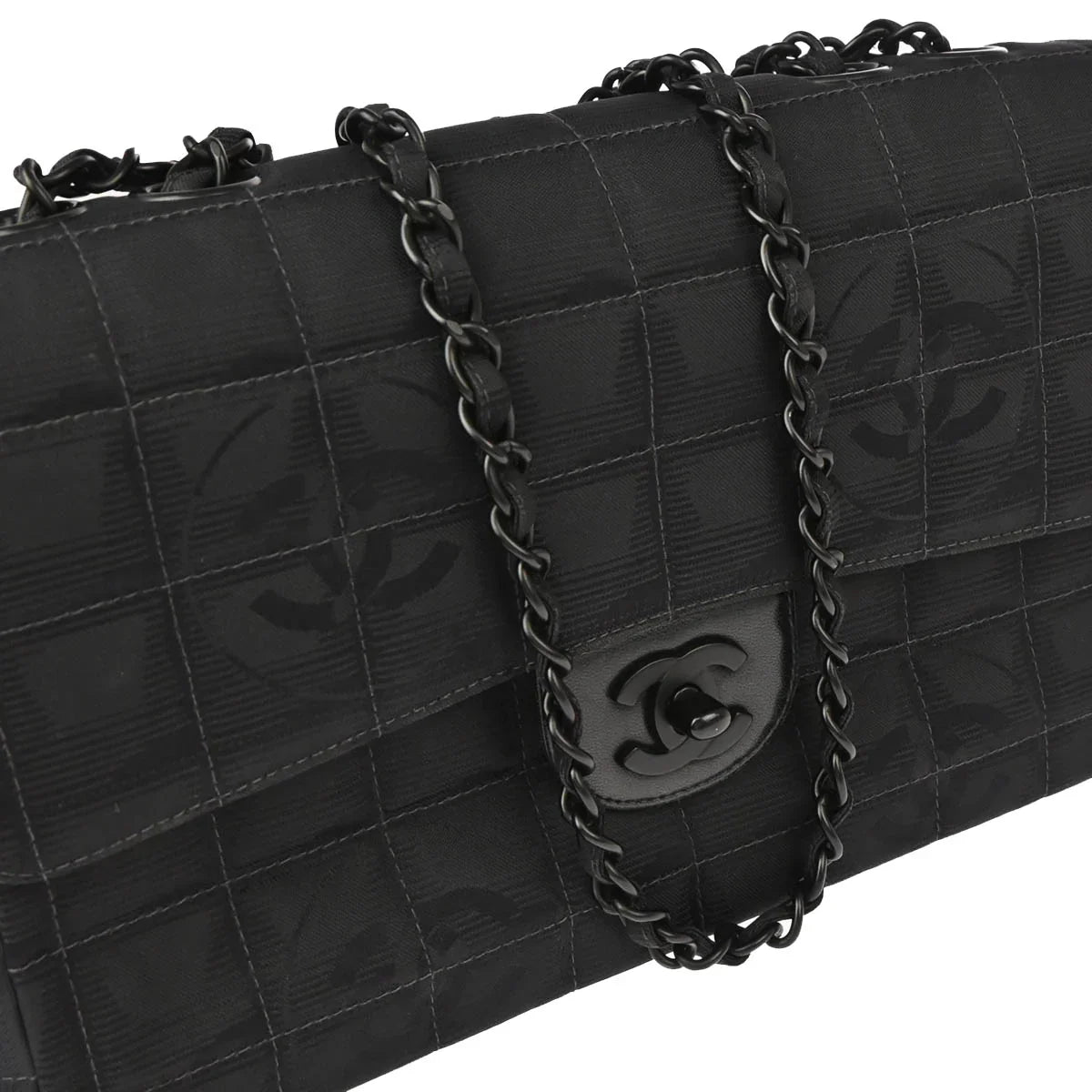 Chanel 2002-2003 Black Nylon Travel Line Single Flap Shoulder Bag