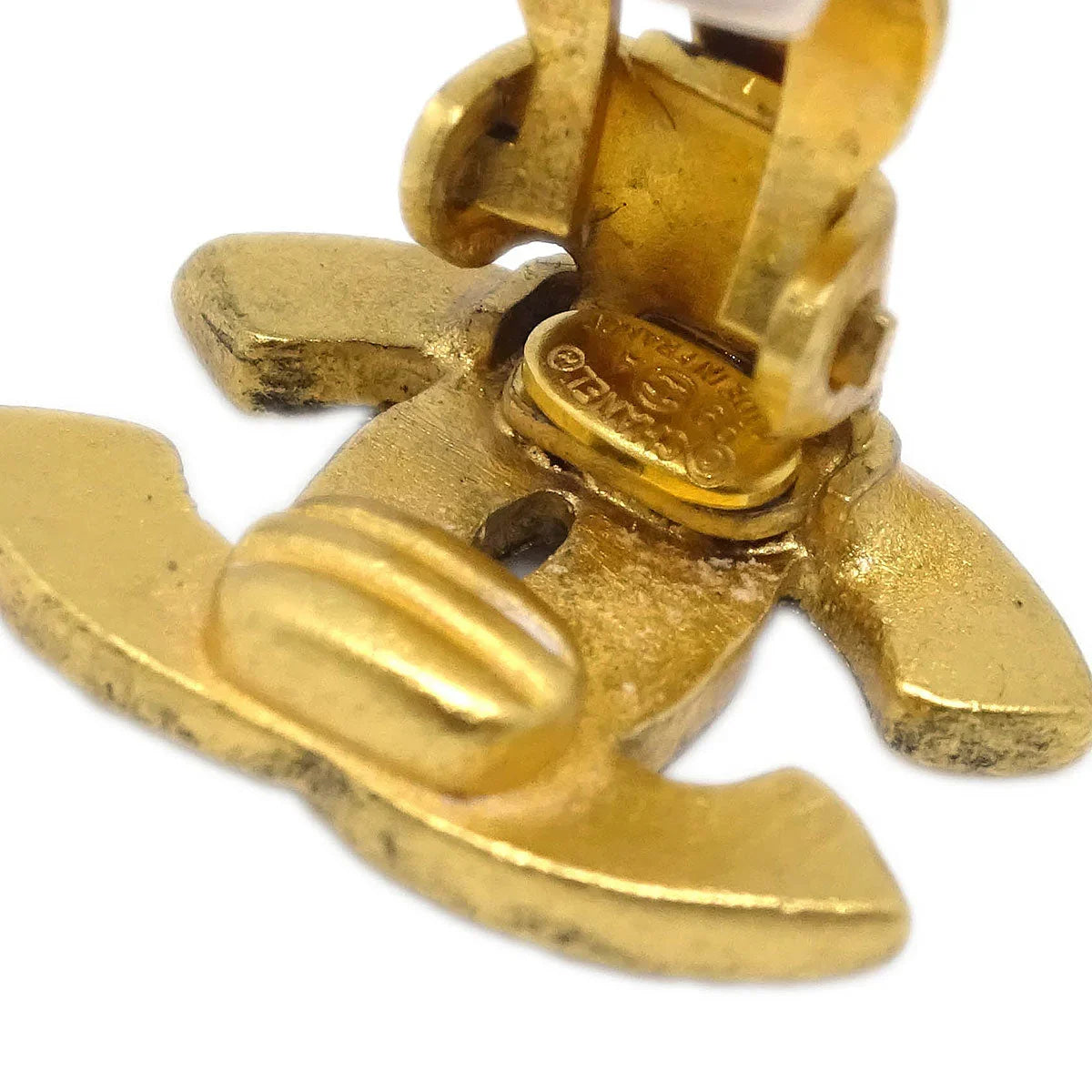 Chanel Gold CC Earrings Clip-On 99A