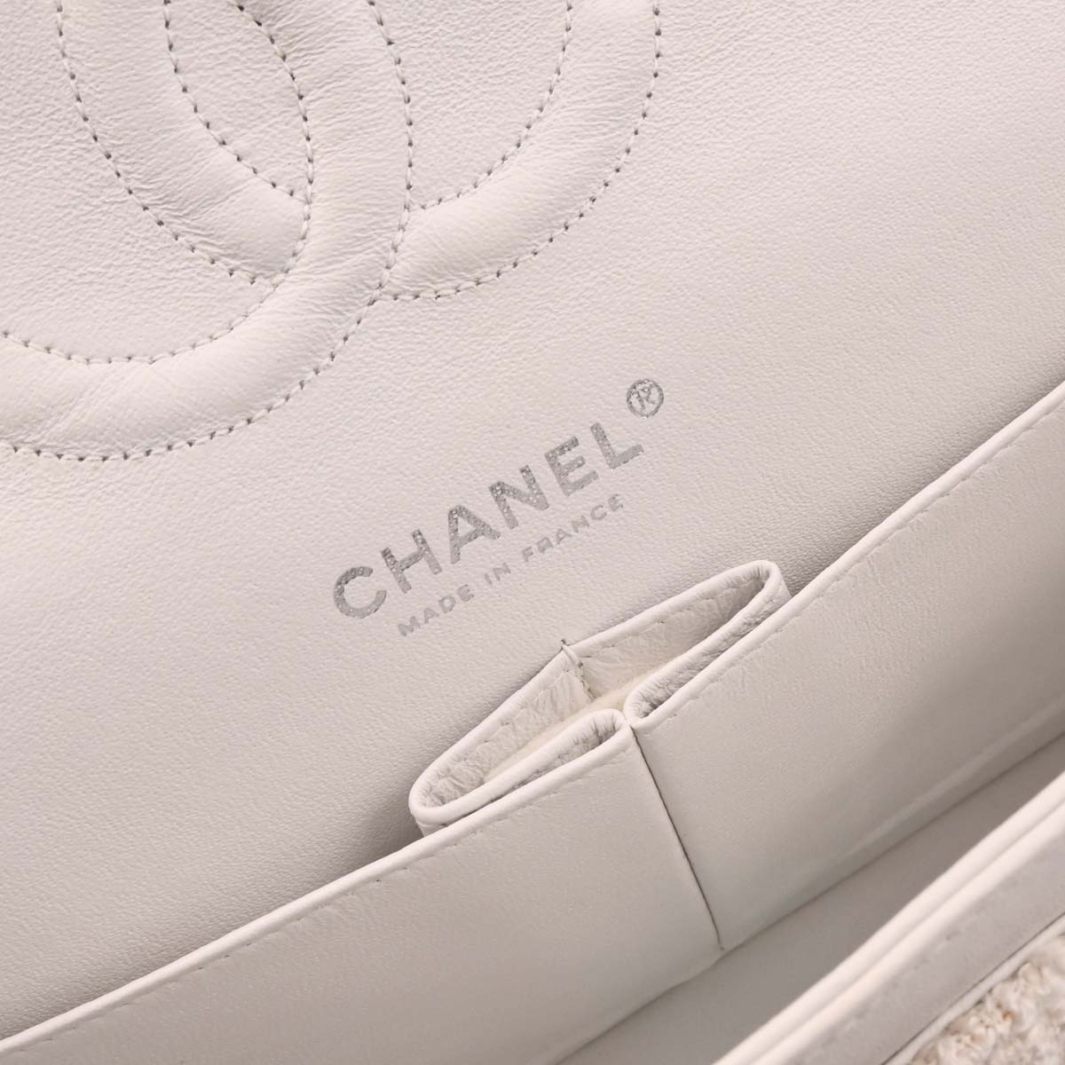Chanel 2003-2004 White Tweed Medium Classic Double Flap Shoulder Bag