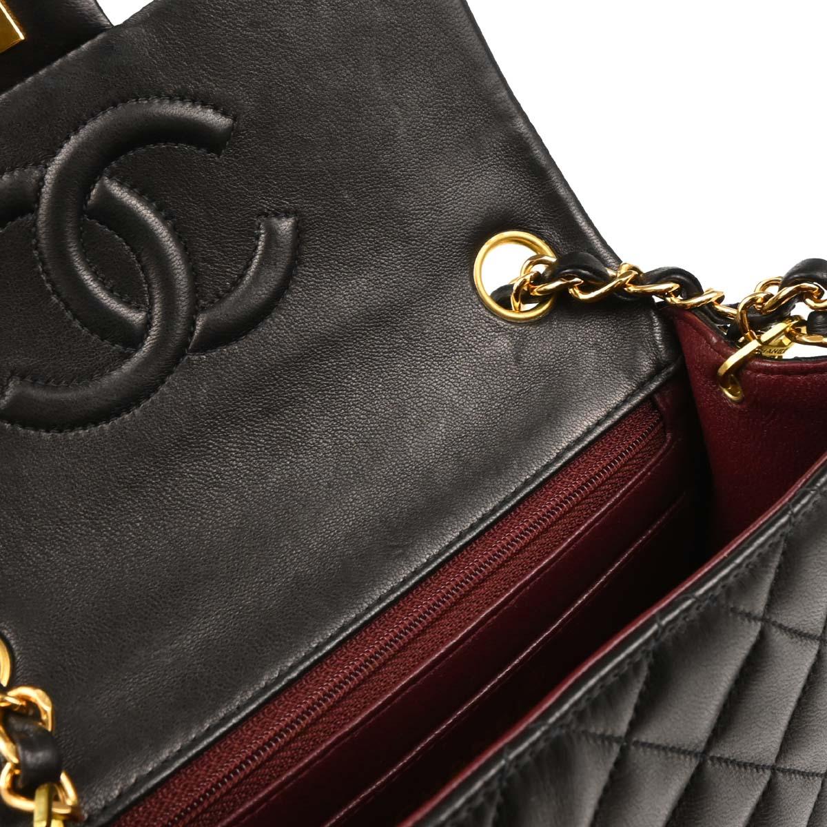 Chanel 1997-1999 Black Lambskin Mini Classic Square Flap Shoulder Bag
