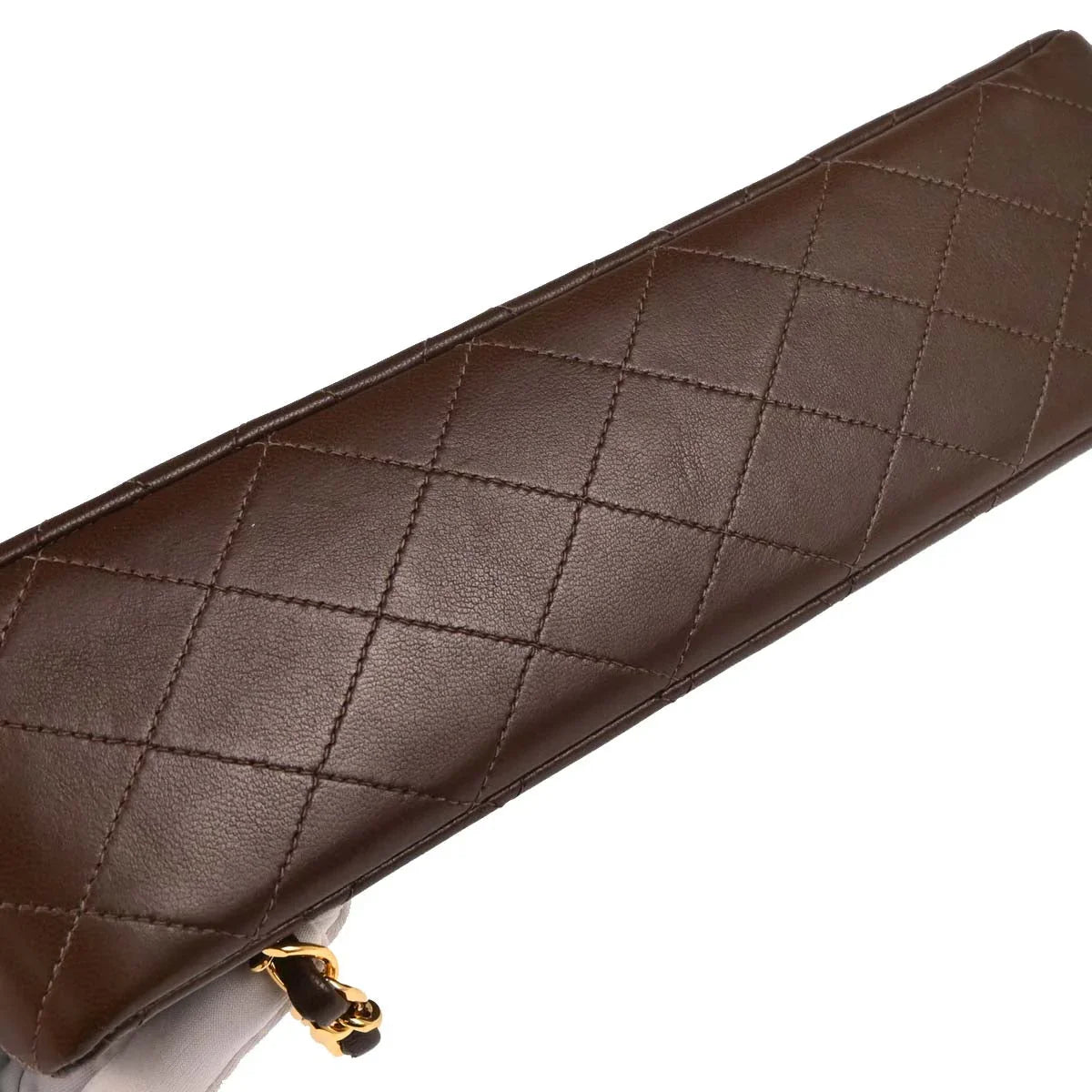 Chanel 1997-1999 Brown Lambskin Medium Classic Double Flap Shoulder Bag