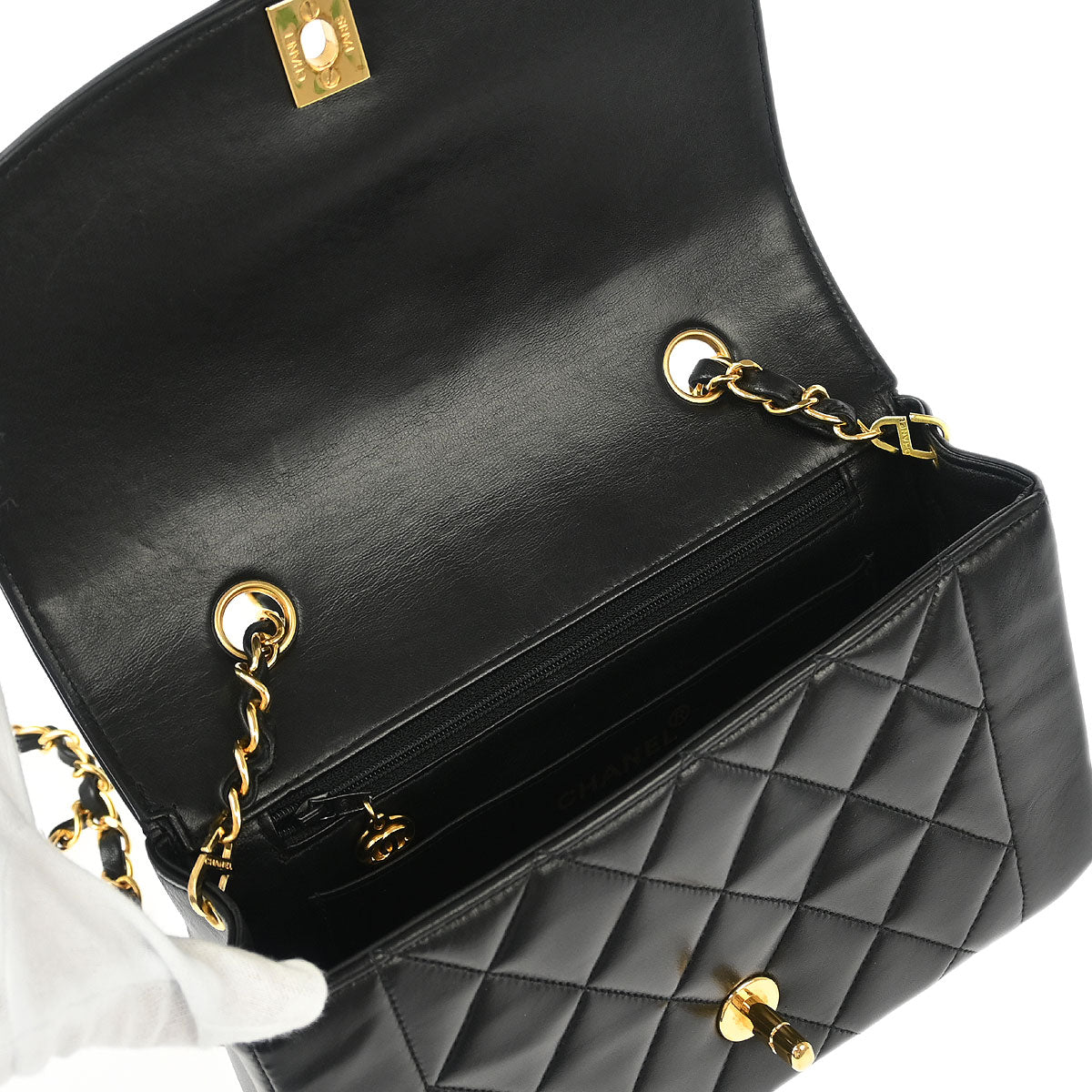 Chanel 1996-1997 Black Lambskin Small Diana Shoulder Bag