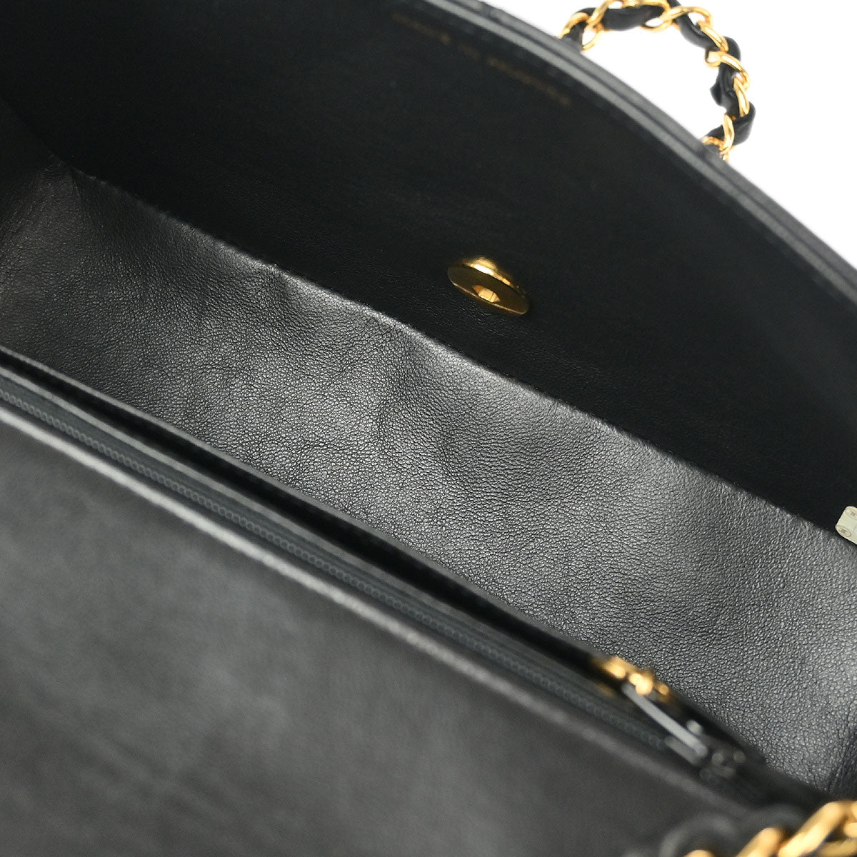 Chanel 1996-1997 Black Lambskin Small Diana Shoulder Bag