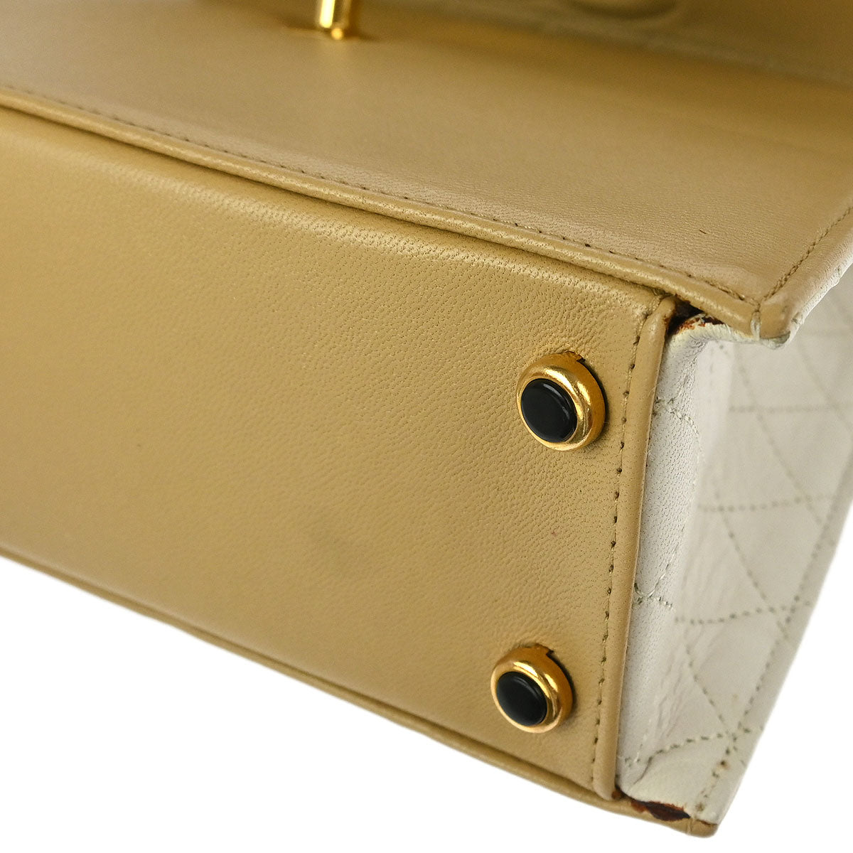 Chanel 1989-1991 Beige White Lambskin Straight Flap Shoulder Bag