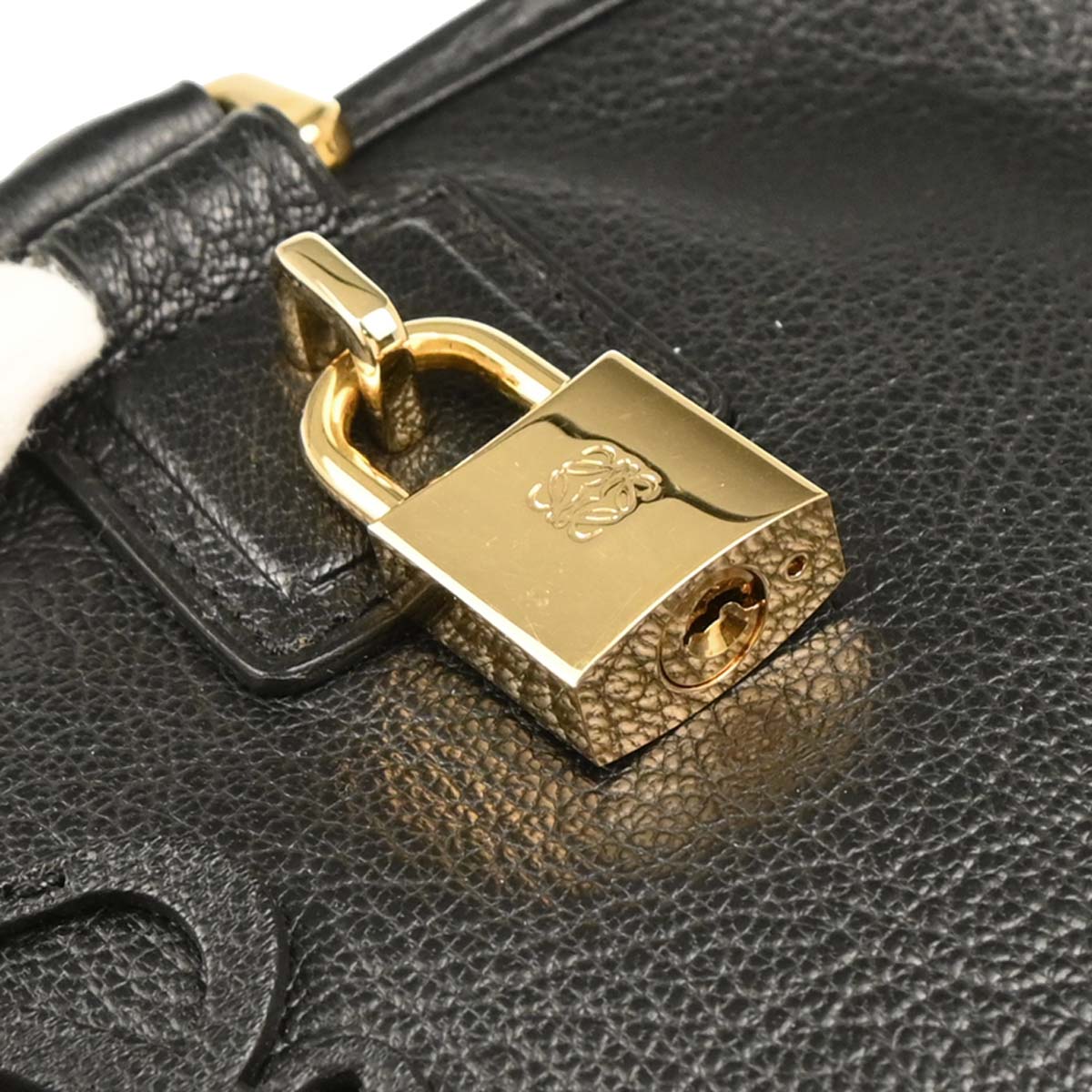 Loewe Black Leather Amazona 28 Handbag