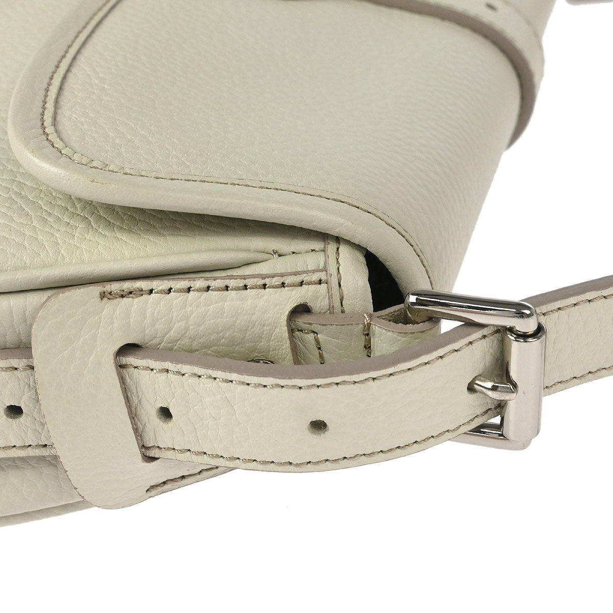 Burberry White Leather Shoulder Bag