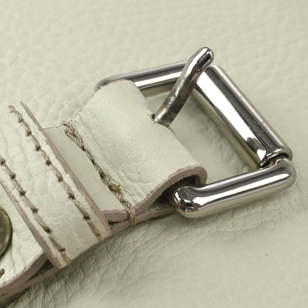 Burberry White Leather Shoulder Bag