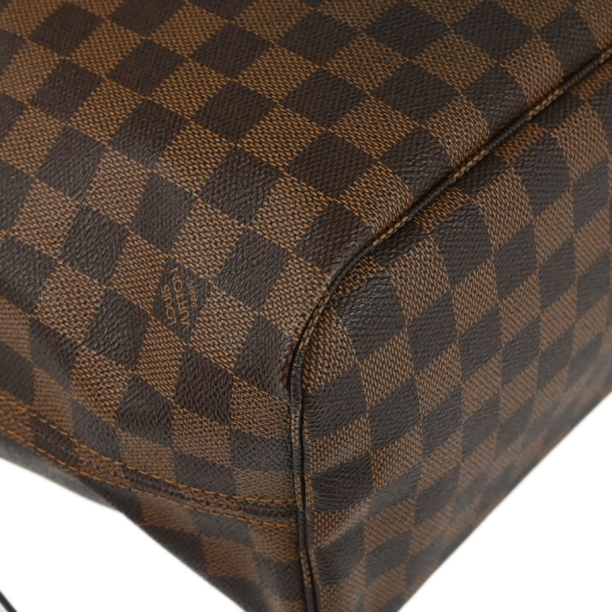 Louis Vuitton 2009 Damier Neverfull MM Shoulder Tote Bag N51105