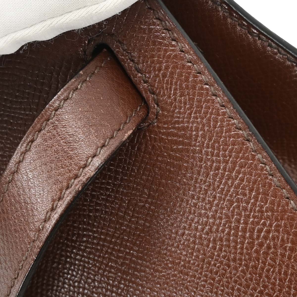Hermes 1990 Havane Courchevel Kelly 28 Sellier Handbag