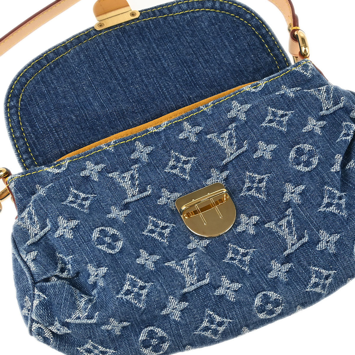 Louis Vuitton 2005 Blue Monogram Denim Mini Pleaty Handbag M95050