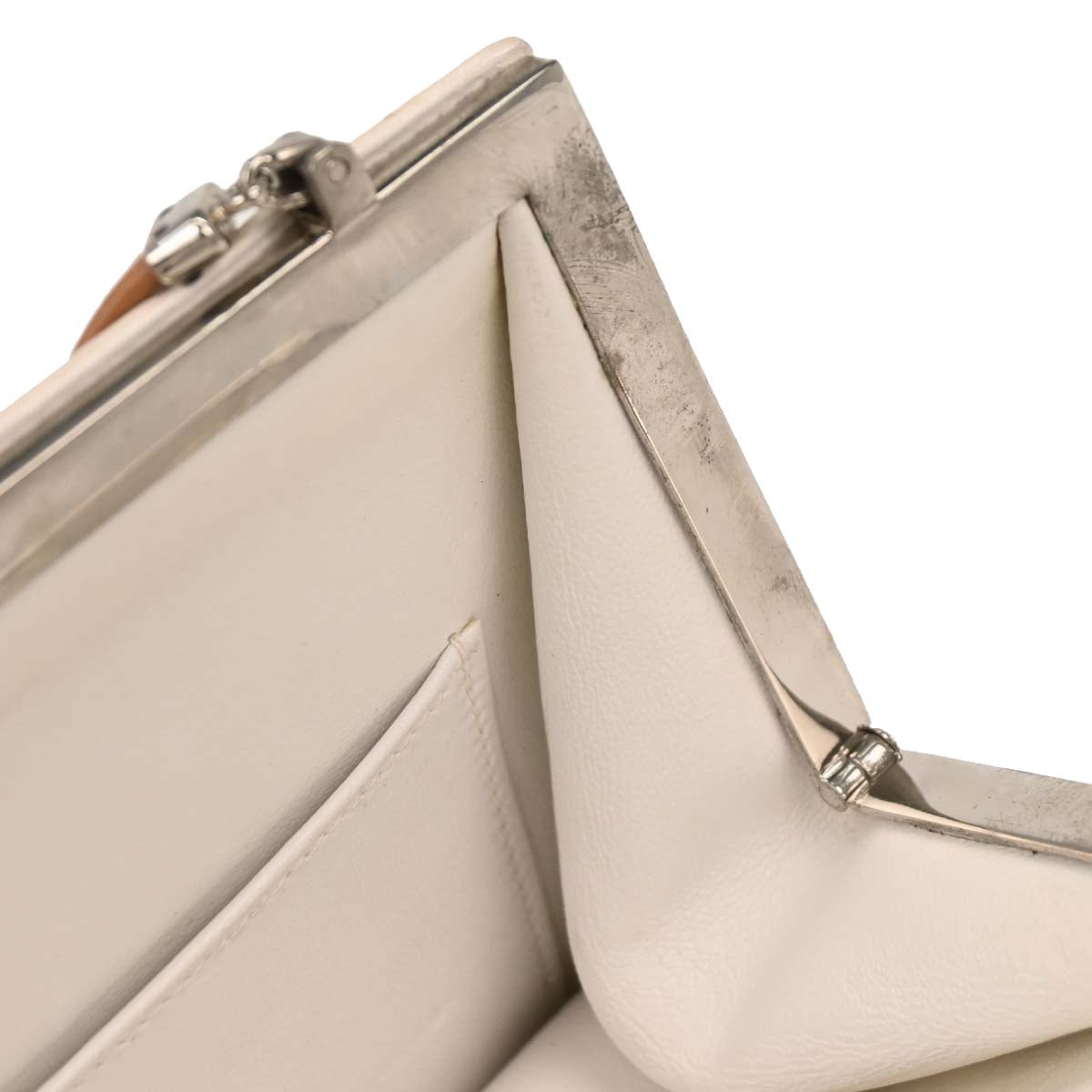 Hermes 1989 White Box Calf Sac A Malice Shoulder bag