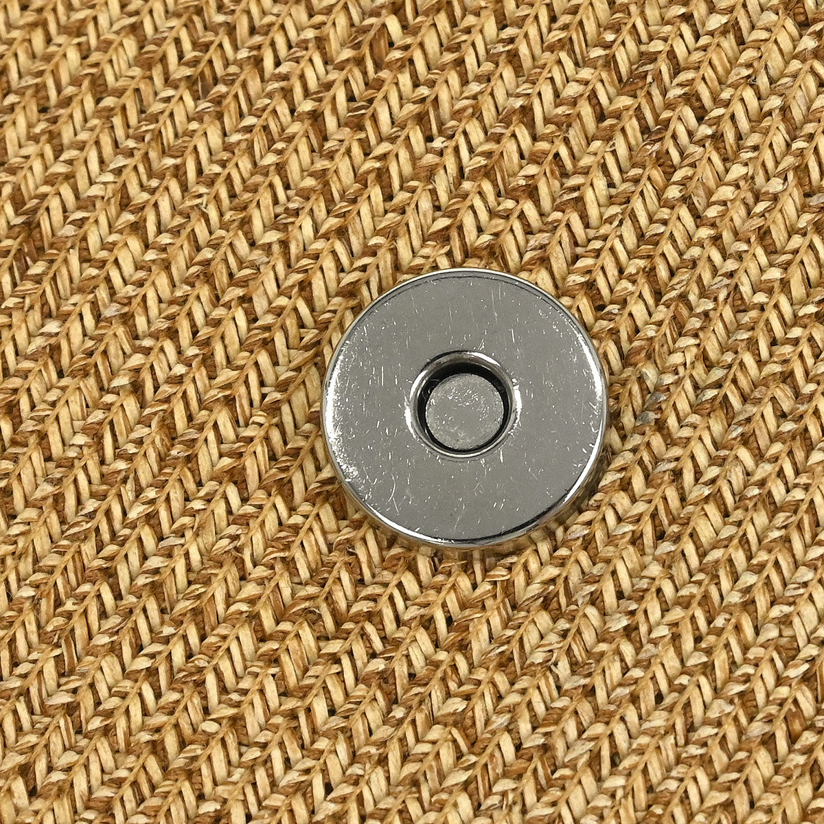 Fendi Beige Raffia Baguette Handbag