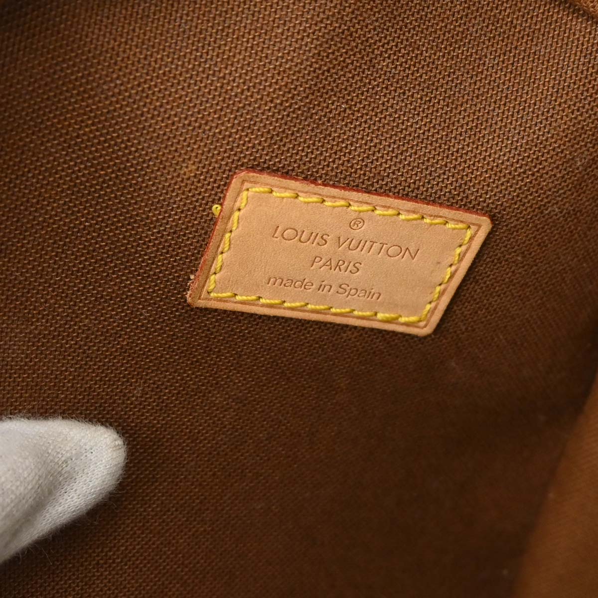 Louis Vuitton 2002 Monogram Pochette Gange Bum Bag M51870