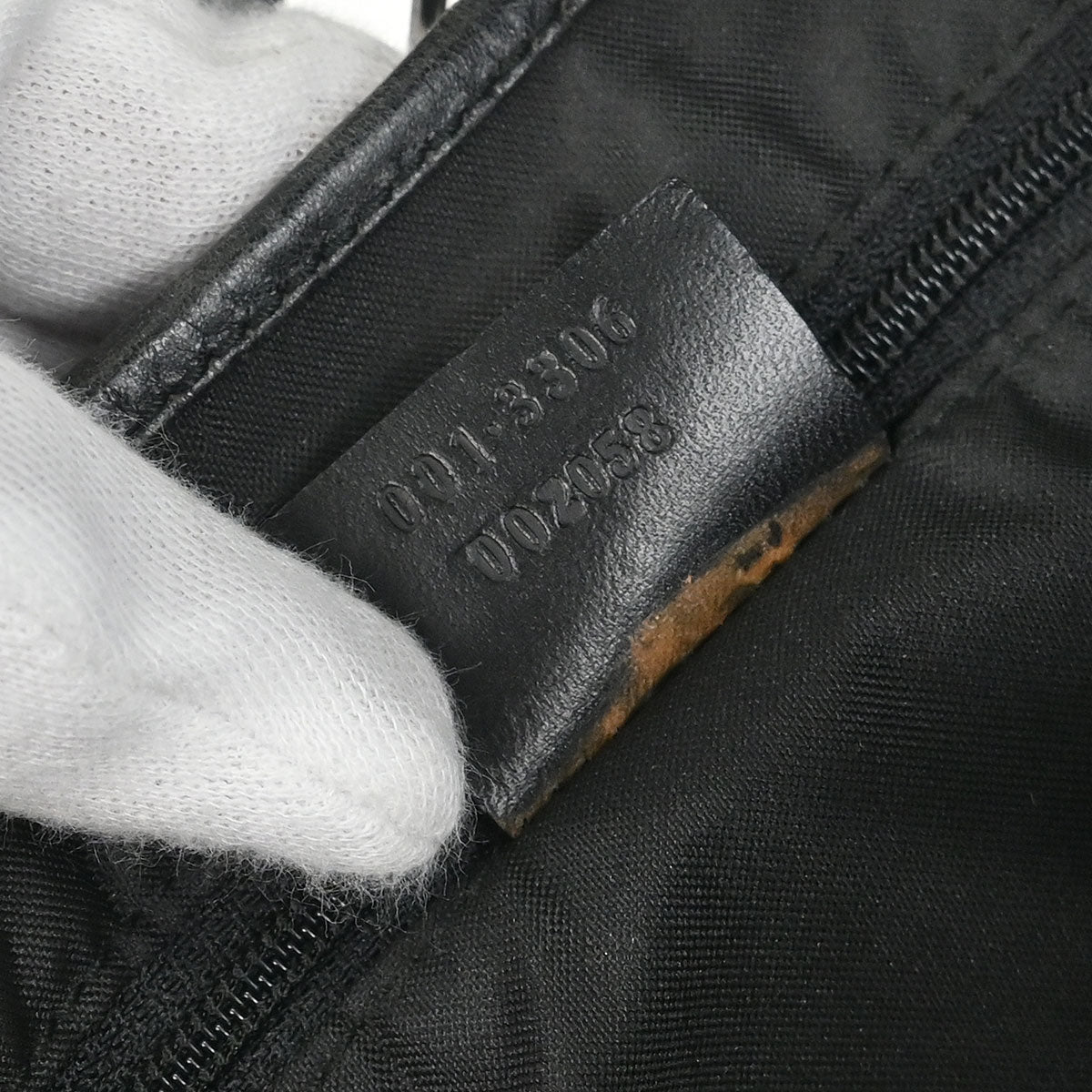 Gucci Black GG Jackie Hobo Handbag