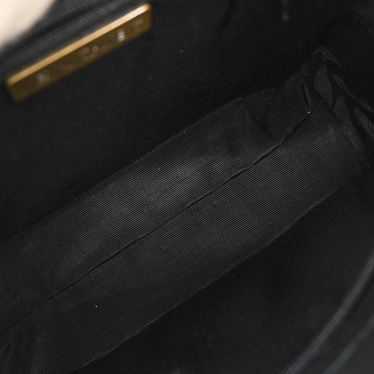Yves Saint Laurent Black Handbag