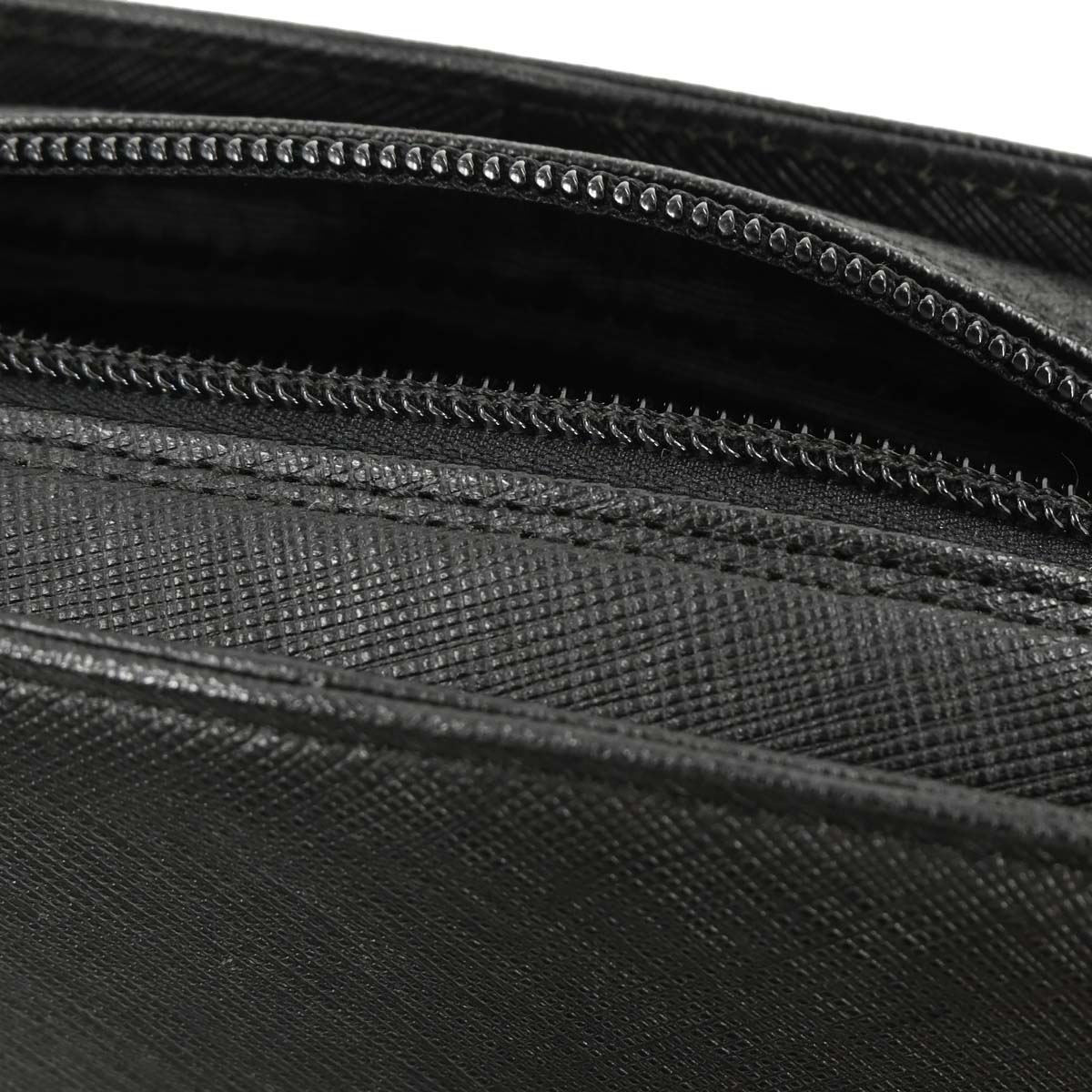 Yves Saint Laurent Black Handbag