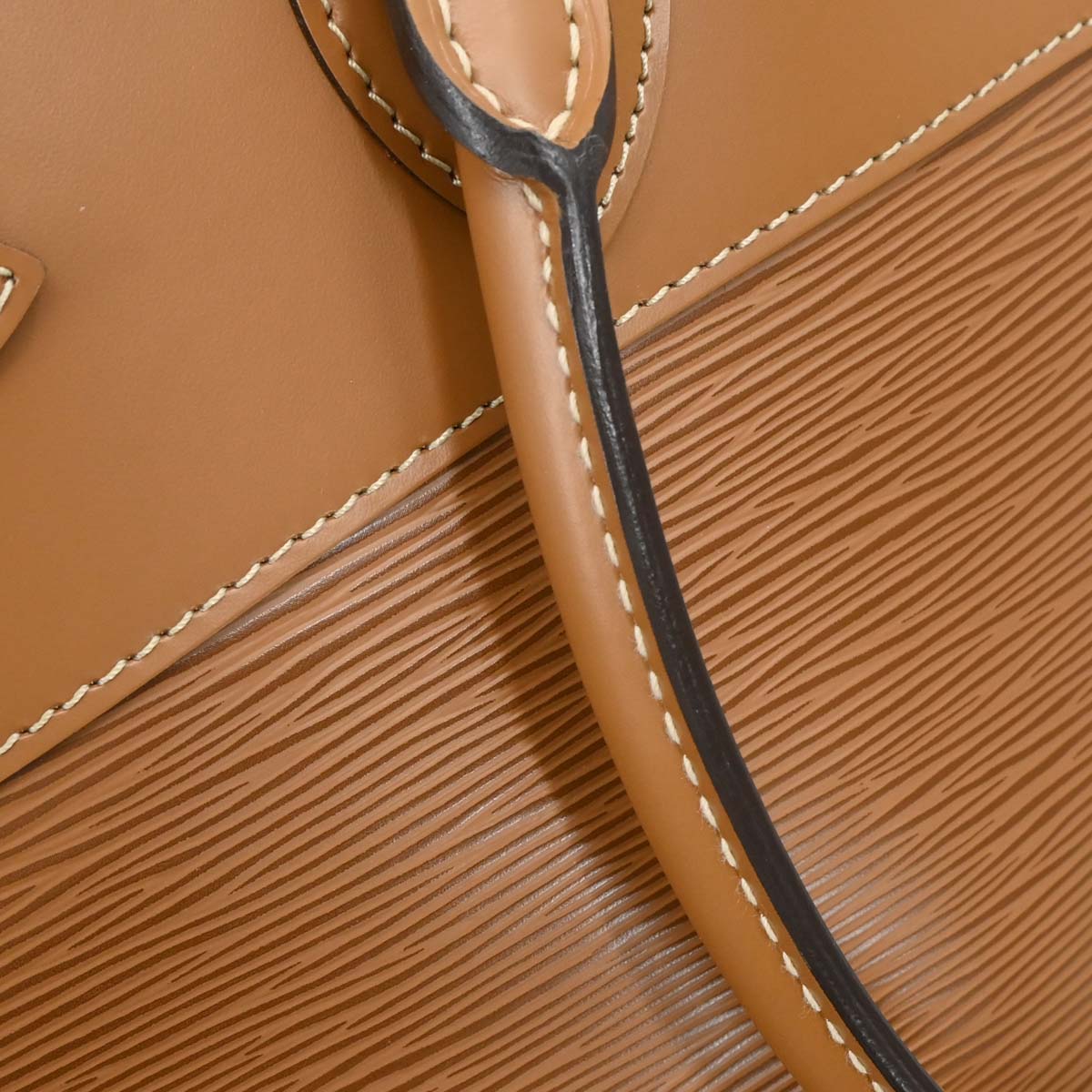 Louis Vuitton 2006 Brown Epi Passy GM Tote Handbag M5925I