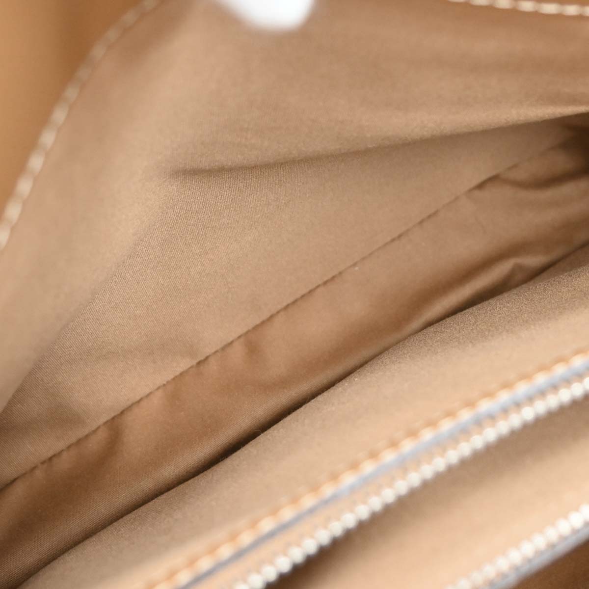 Louis Vuitton 2006 Brown Epi Passy GM Tote Handbag M5925I