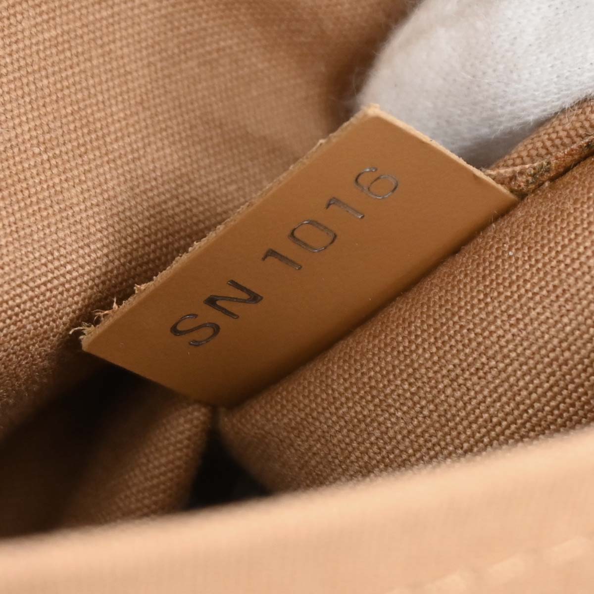 Louis Vuitton 2006 Brown Epi Passy GM Tote Handbag M5925I