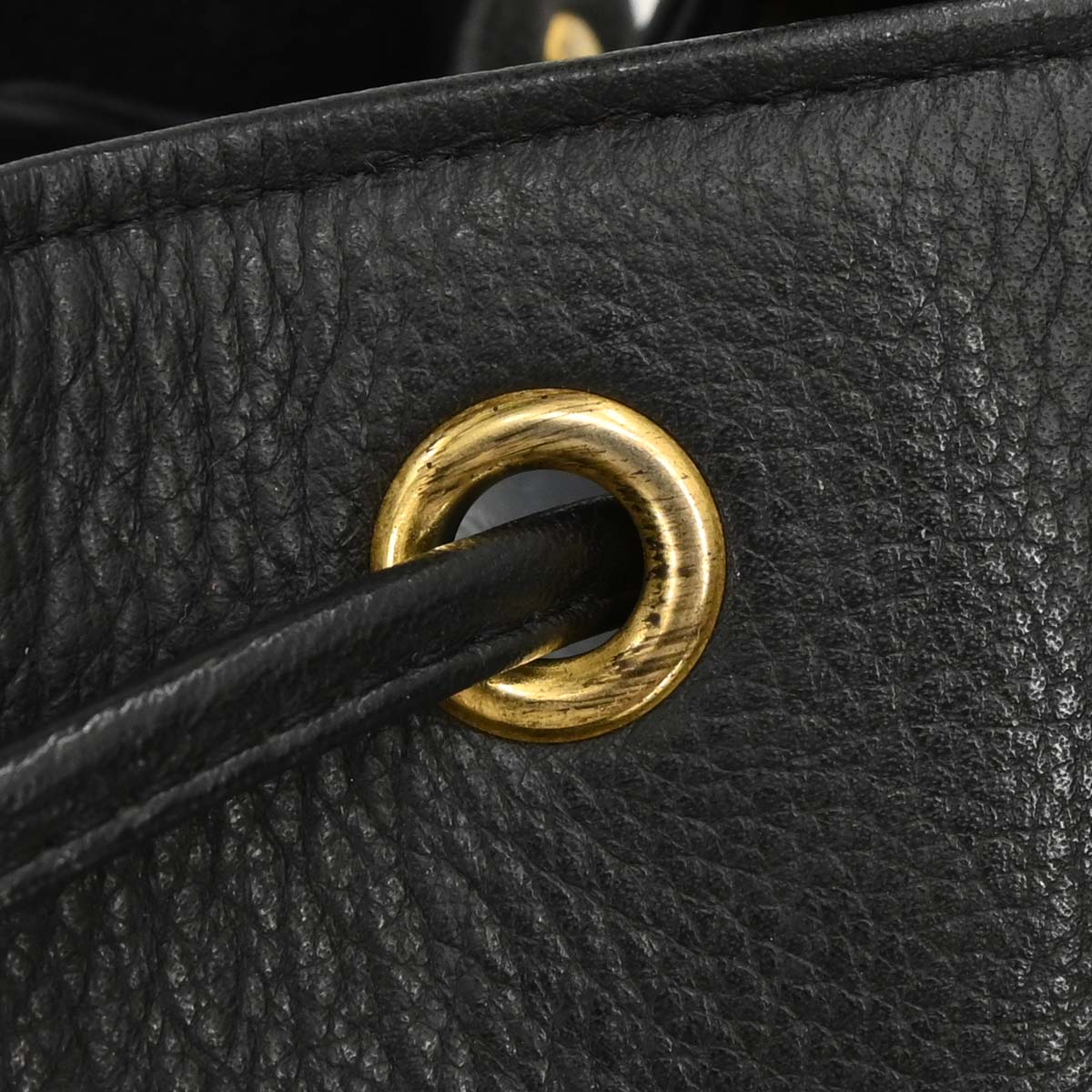 Yves Saint Laurent Black 2way Bucket Bag