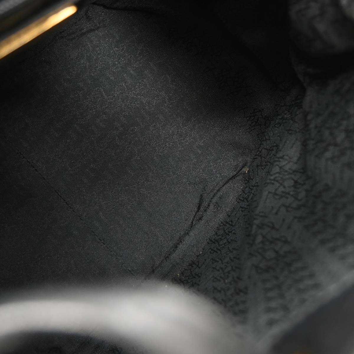 Yves Saint Laurent Black 2way Bucket Bag