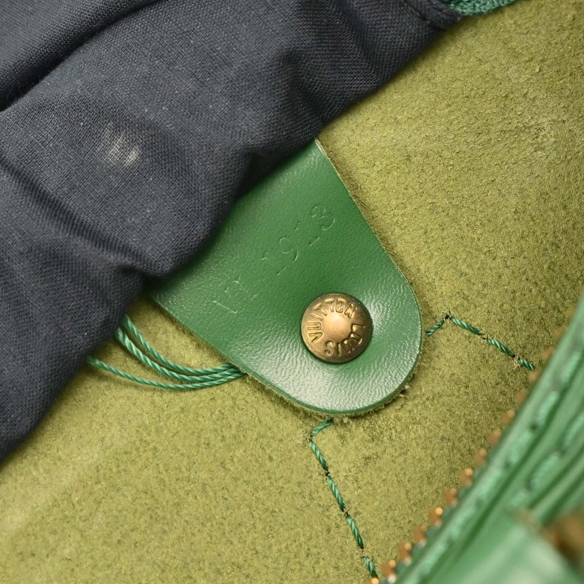 Louis Vuitton Green Epi Speedy 25 Handbag M43014