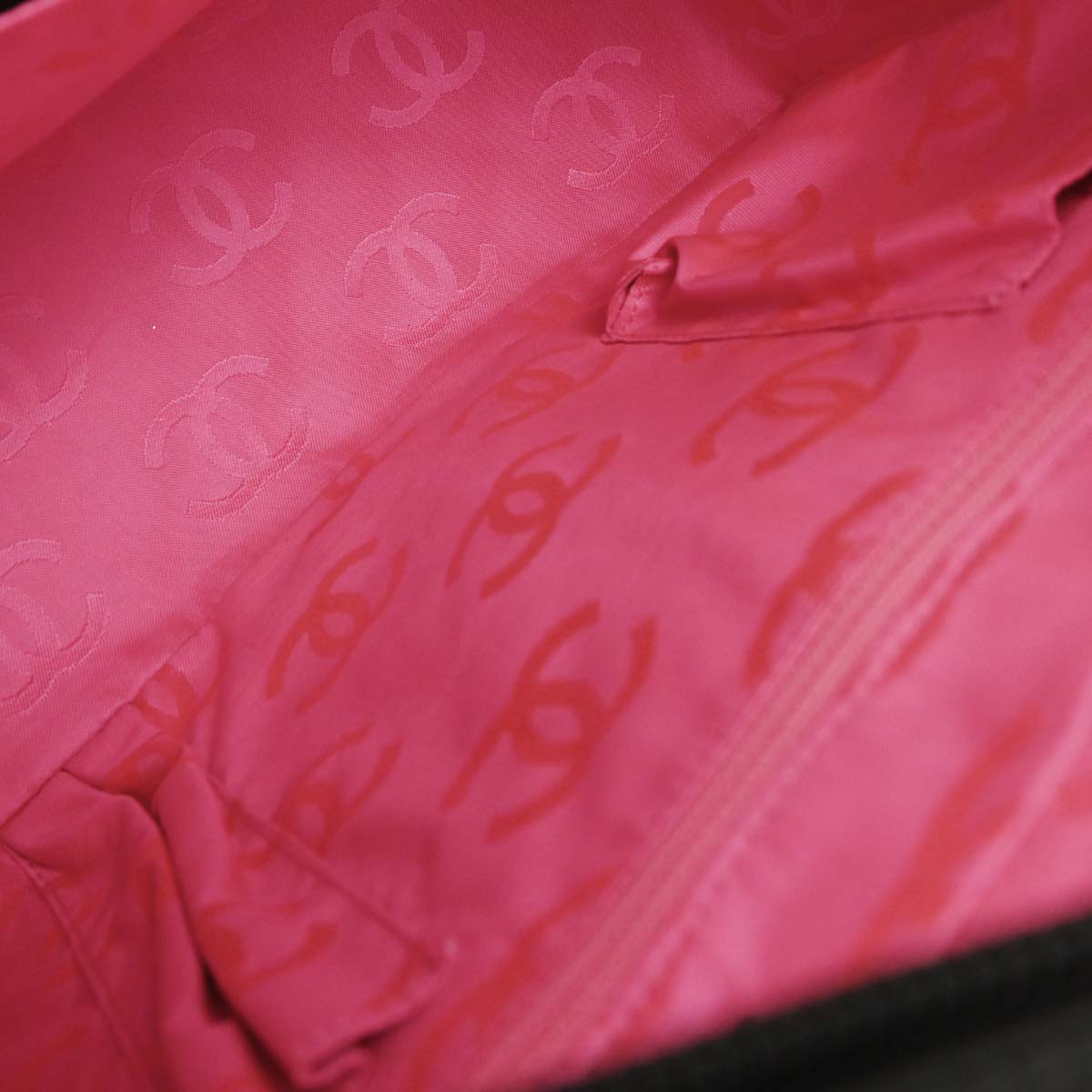 Chanel 2003-2004 Black Calfskin Cambon Ligne Reporter Bag
