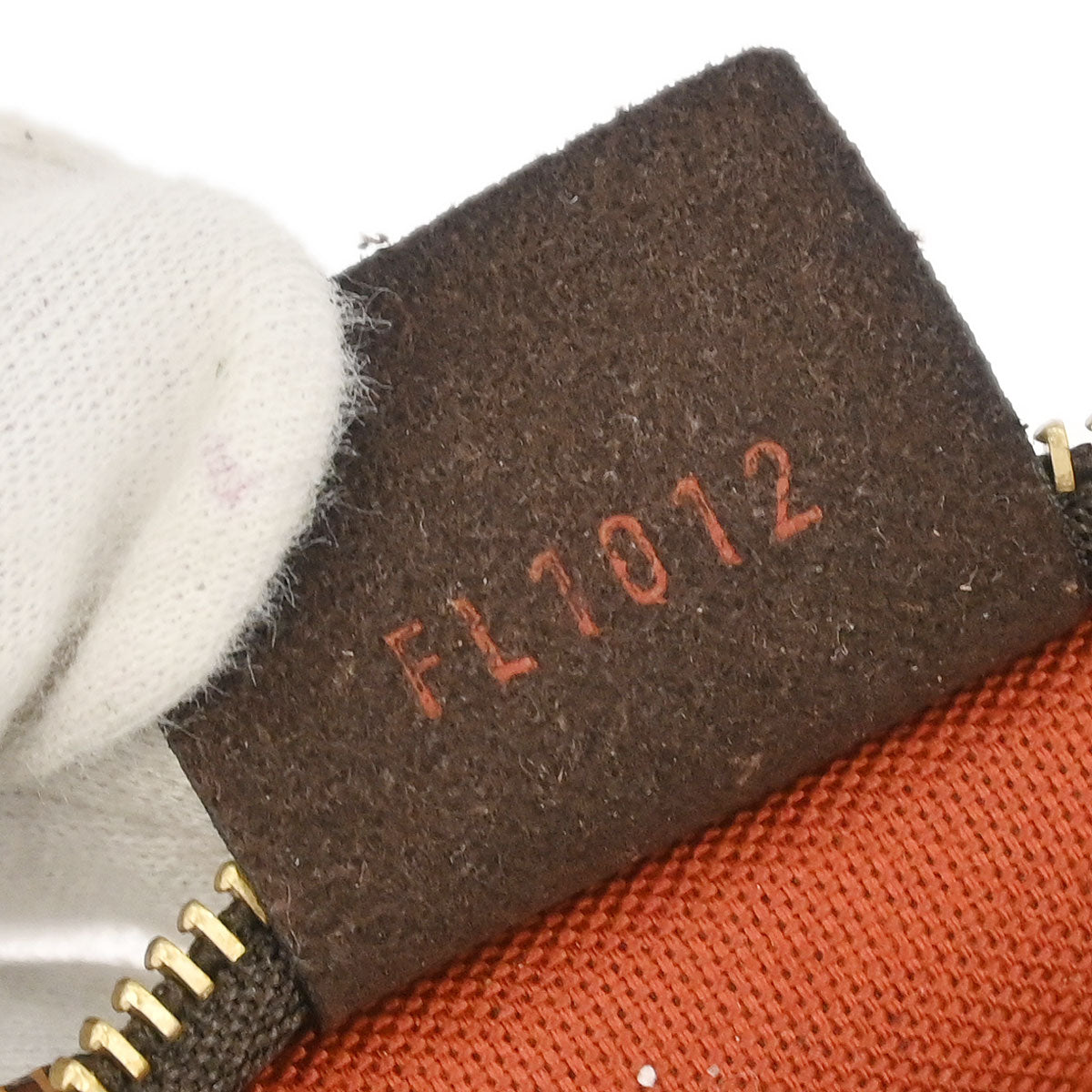 Louis Vuitton Damier Navona Handbag N51983