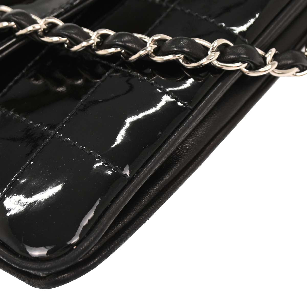 Chanel 2004-2005 Black Patent Leather Choco Bar Shoulder Bag