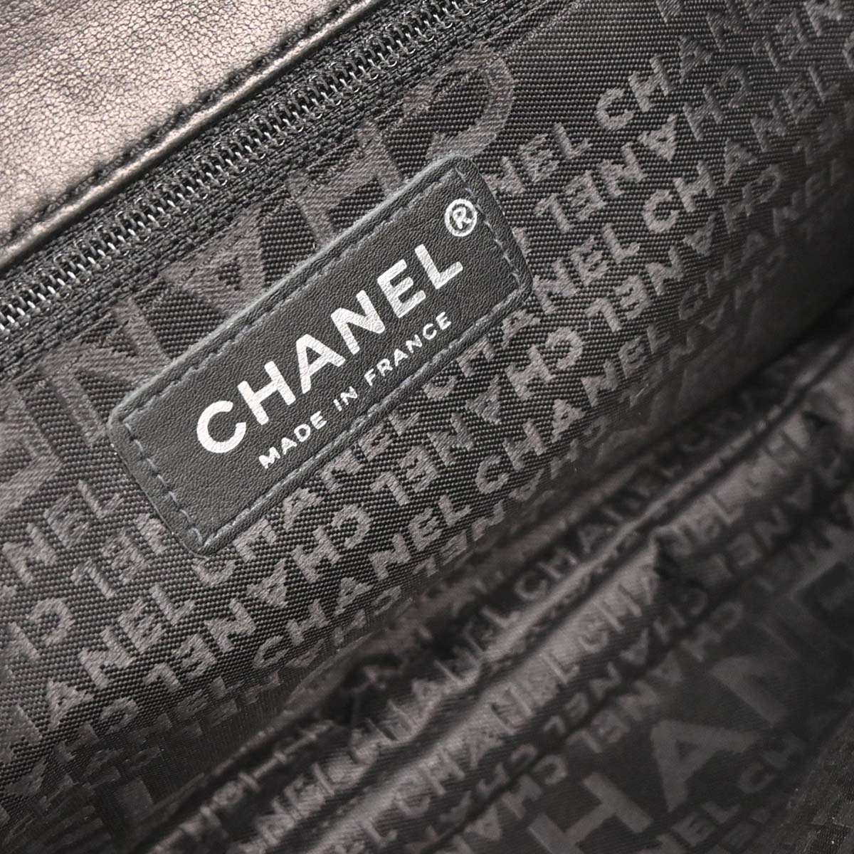 Chanel 2004-2005 Black Patent Leather Choco Bar Shoulder Bag