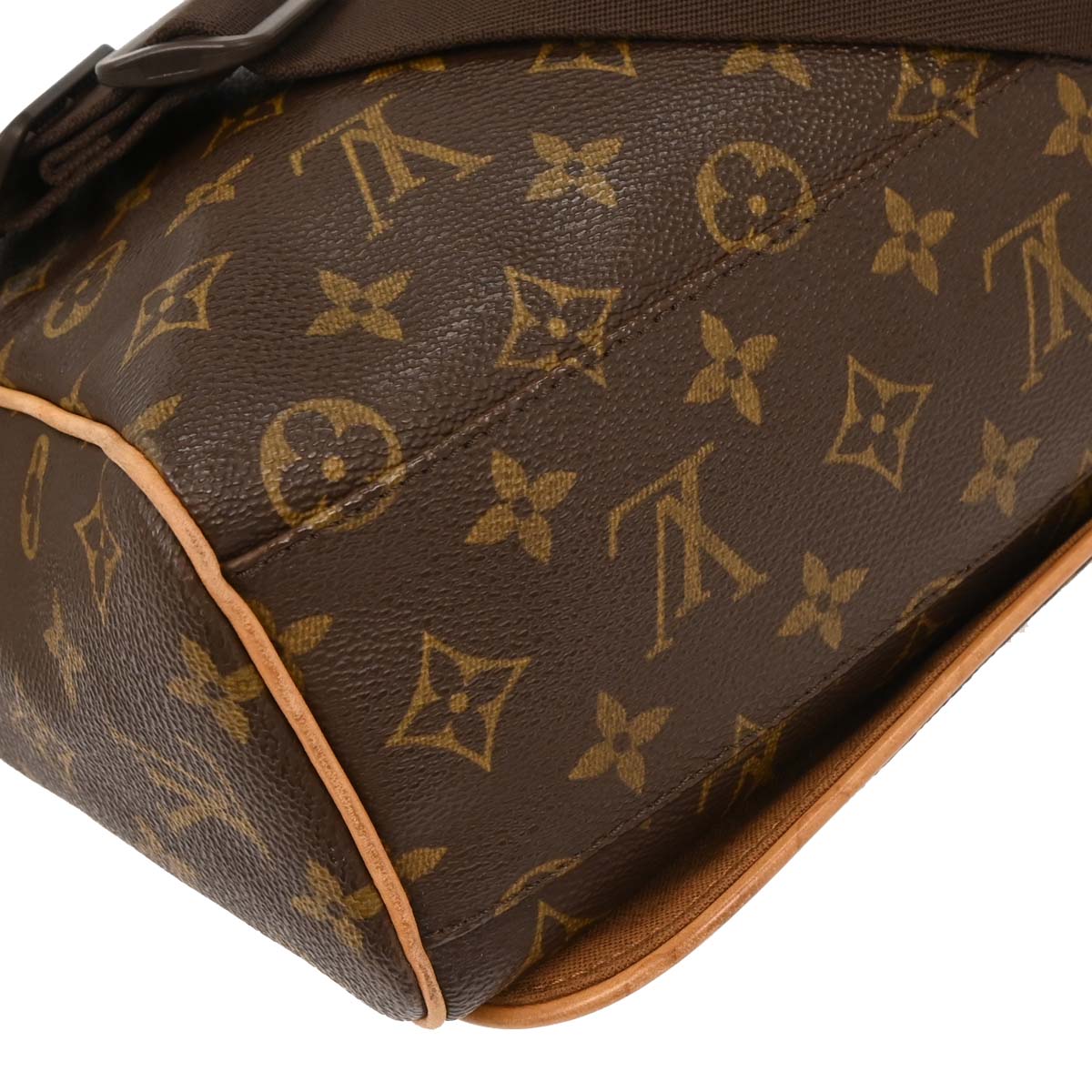 Louis Vuitton Monogram Abbesses Messenger Bag M45257