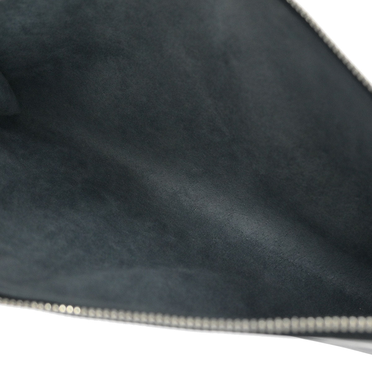 Louis Vuitton Black Epi Pochette Accessoires 24 Handbag M52982