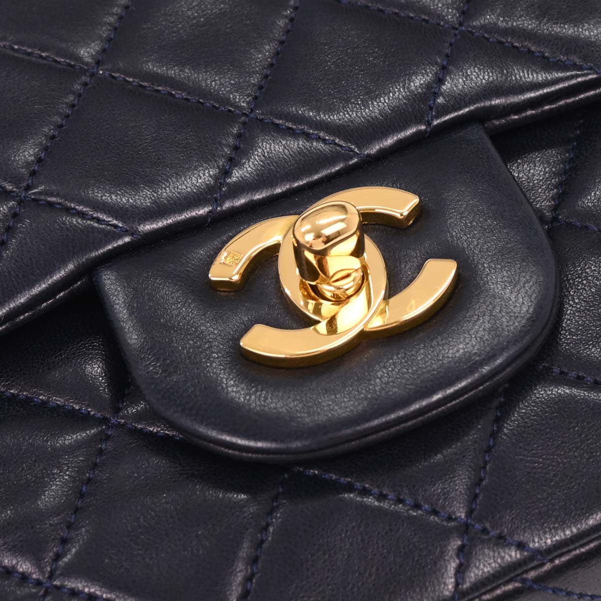 Chanel 1989-1991 Navy Lambskin Small Classic Double Flap Shoulder Bag