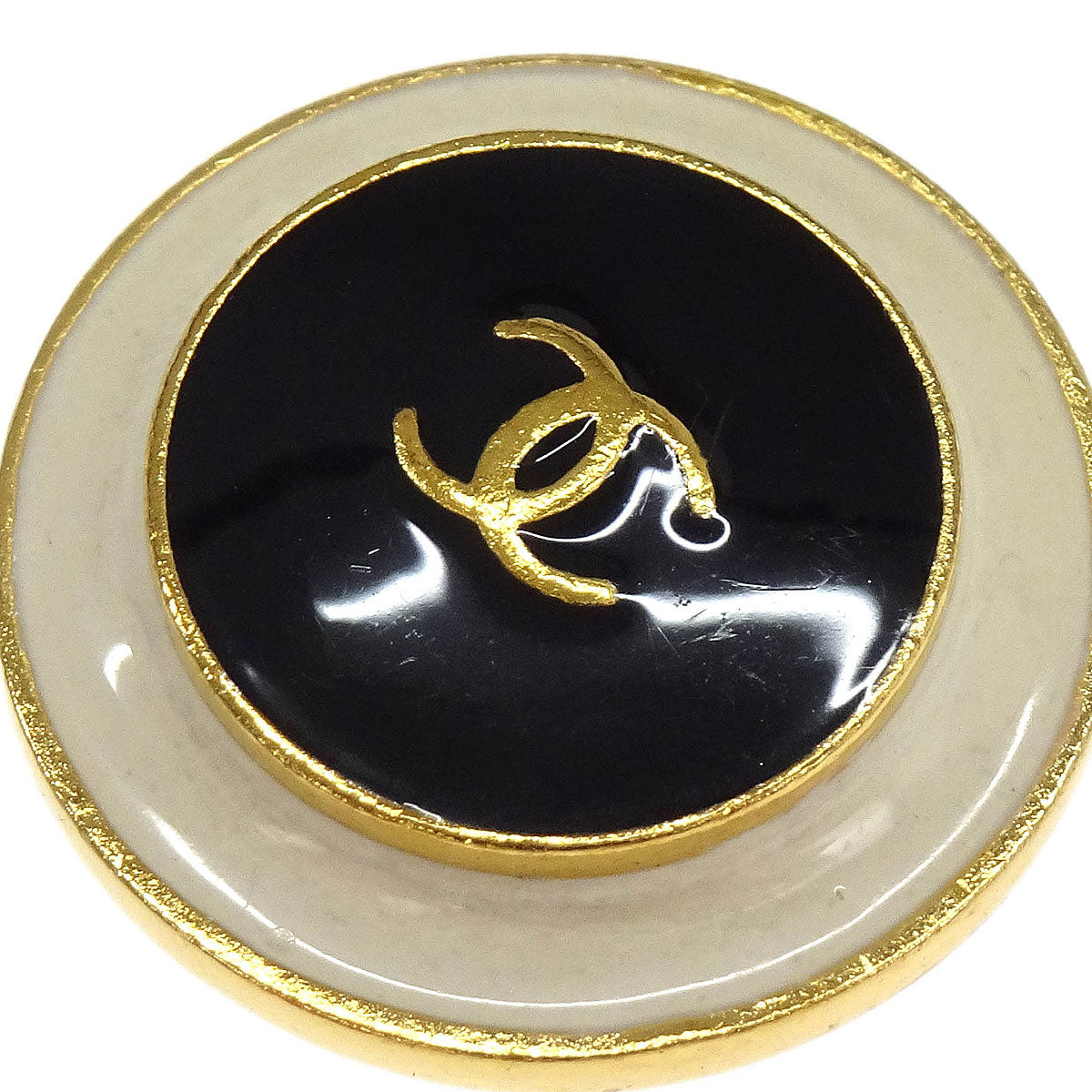 Chanel Button Earrings Clip-On Gold White Black 96P