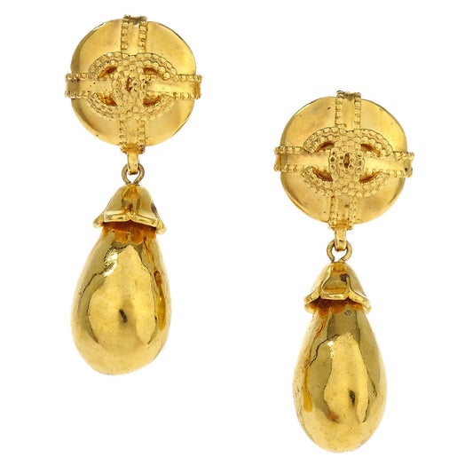 Chanel Dangle Earrings Clip-On Gold 97A