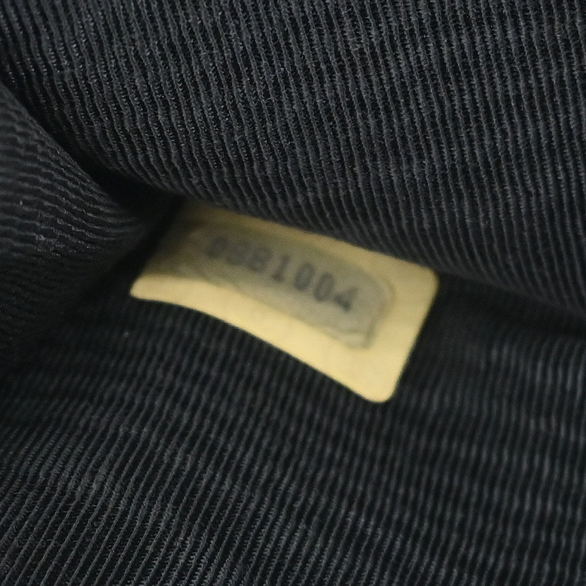 Chanel 1986-1988 Black Satin Bicolore Coin Purse Wallet