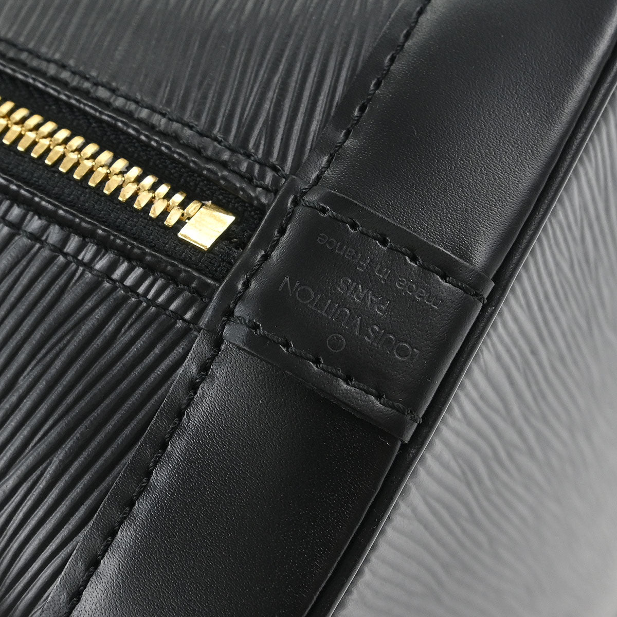 Louis Vuitton Black Epi Alma Handbag M52142
