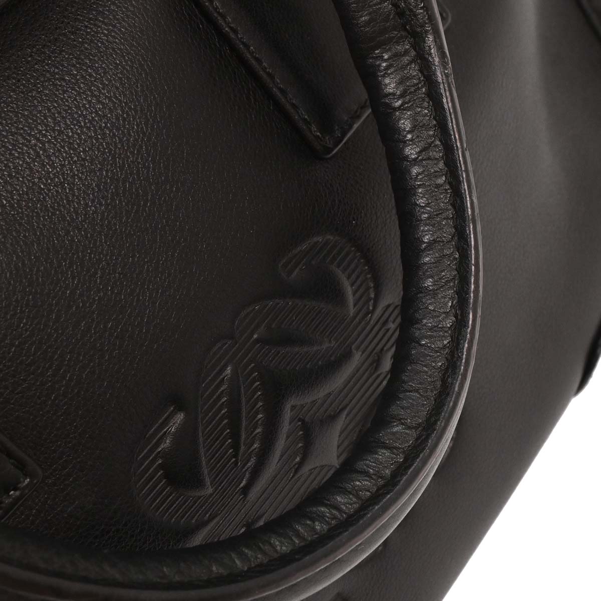 Loewe Black Leather Amazona 28 Handbag