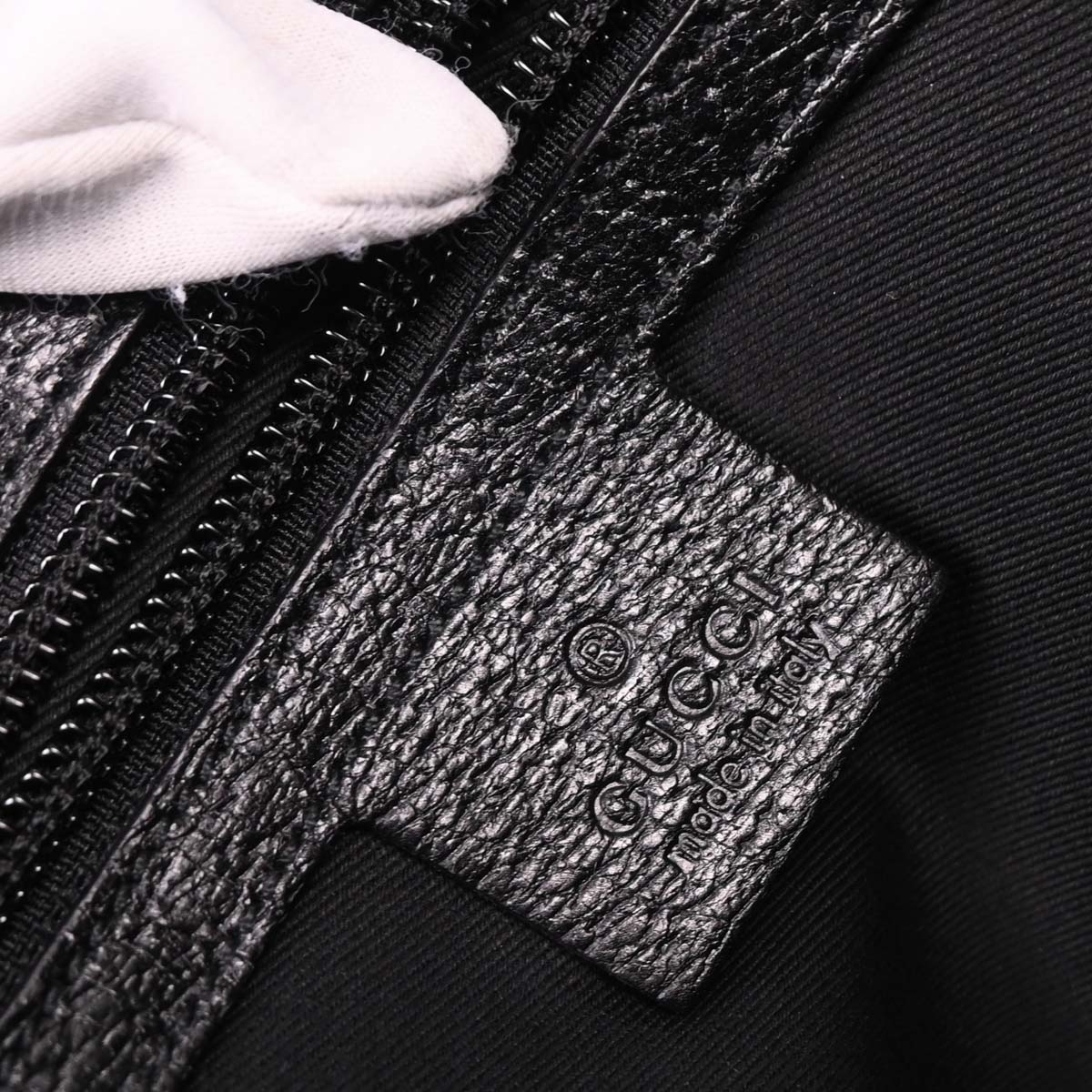 Gucci Black Canvas GG Messenger Shoulder Bag