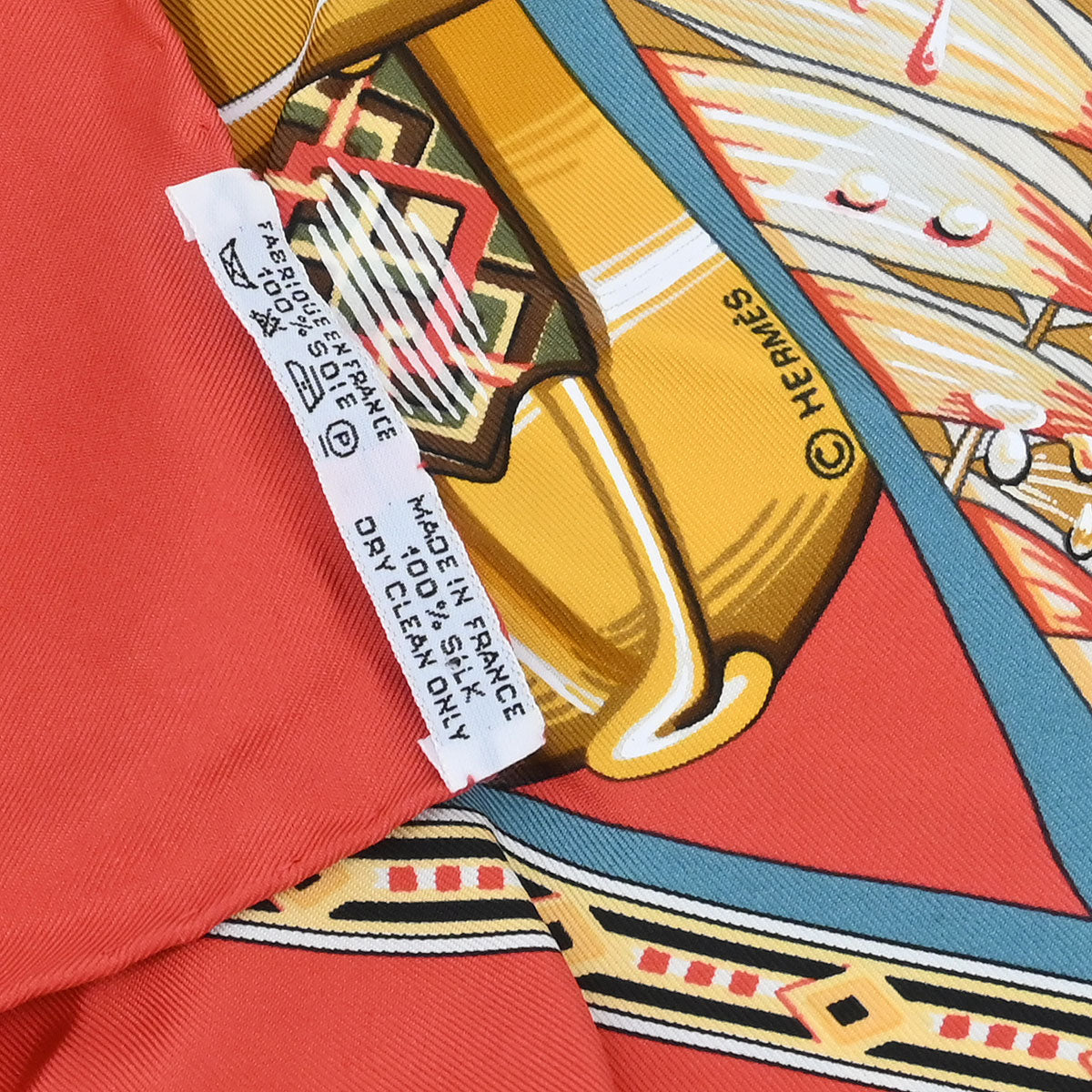 Hermes Scarf Carre 90 Au Son du Tam Tam Red Small Good
