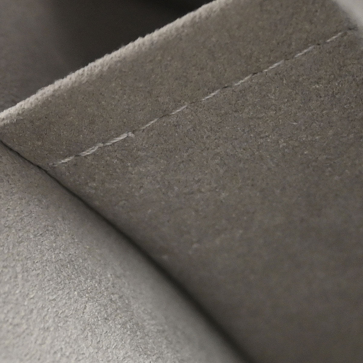 Louis Vuitton 2012 Gray Epi Alma PM Handbag M40621