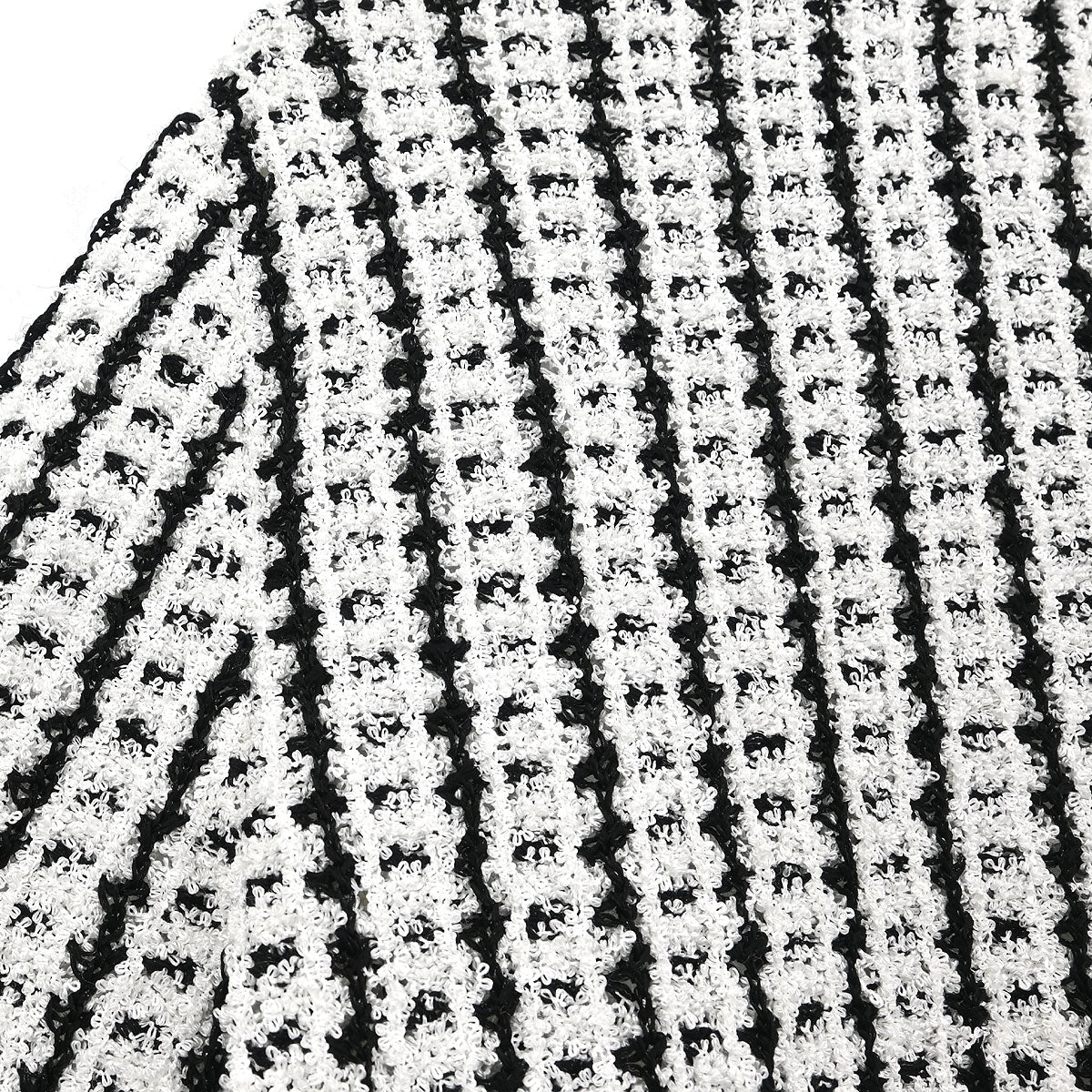 Chanel Short Sleeve Cardigan White #42