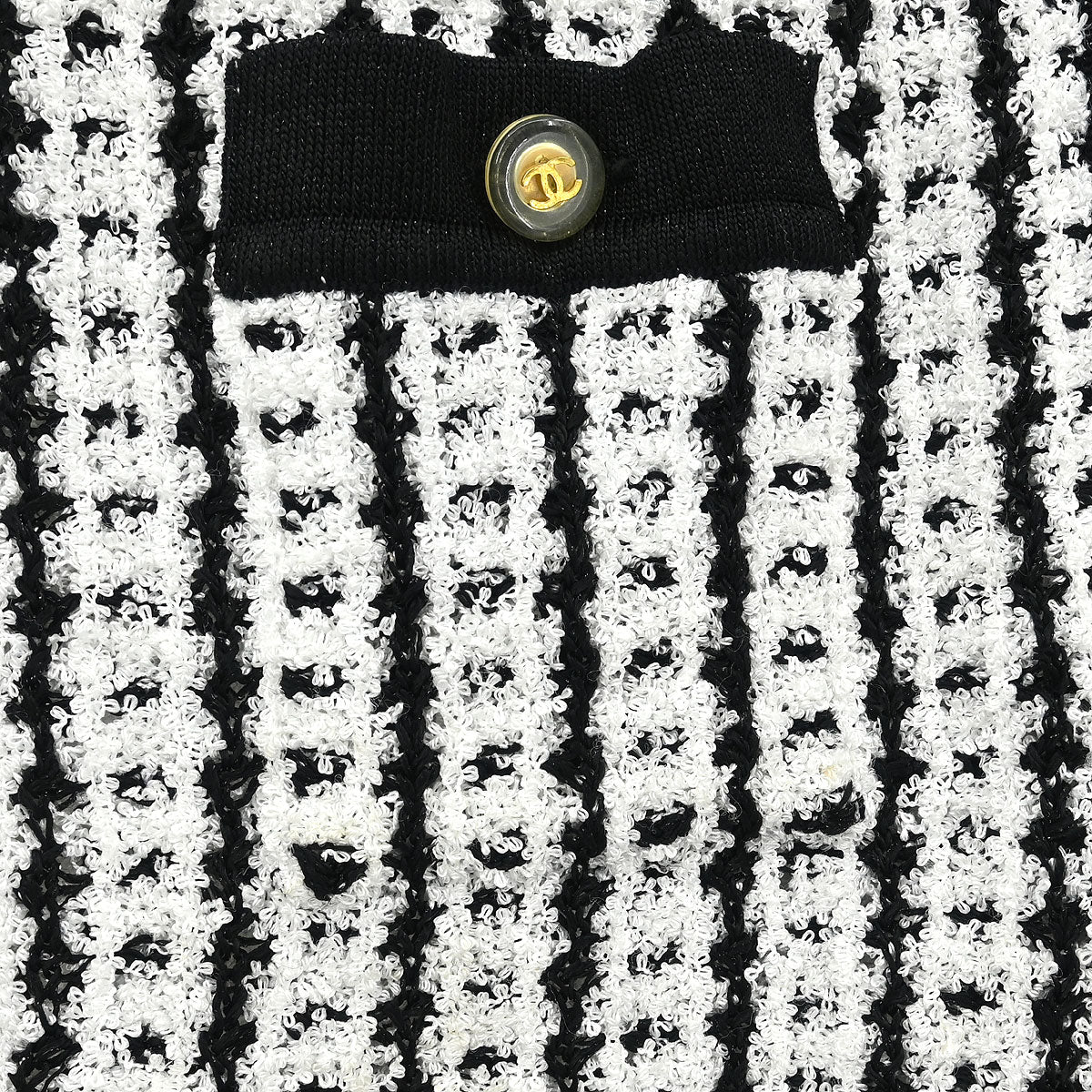 Chanel Short Sleeve Cardigan White #42