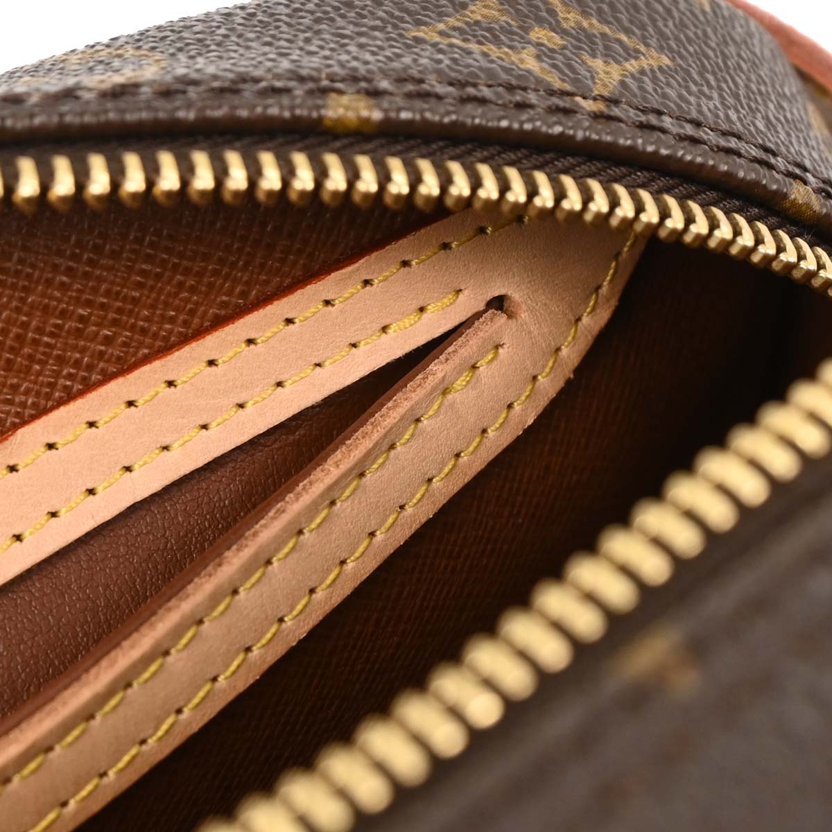 Louis Vuitton Monogram Blois Crossbody Bag M51221