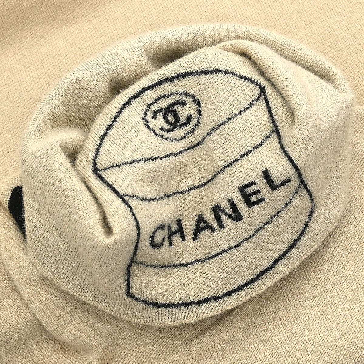 Chanel 2004 Sweater Beige #42